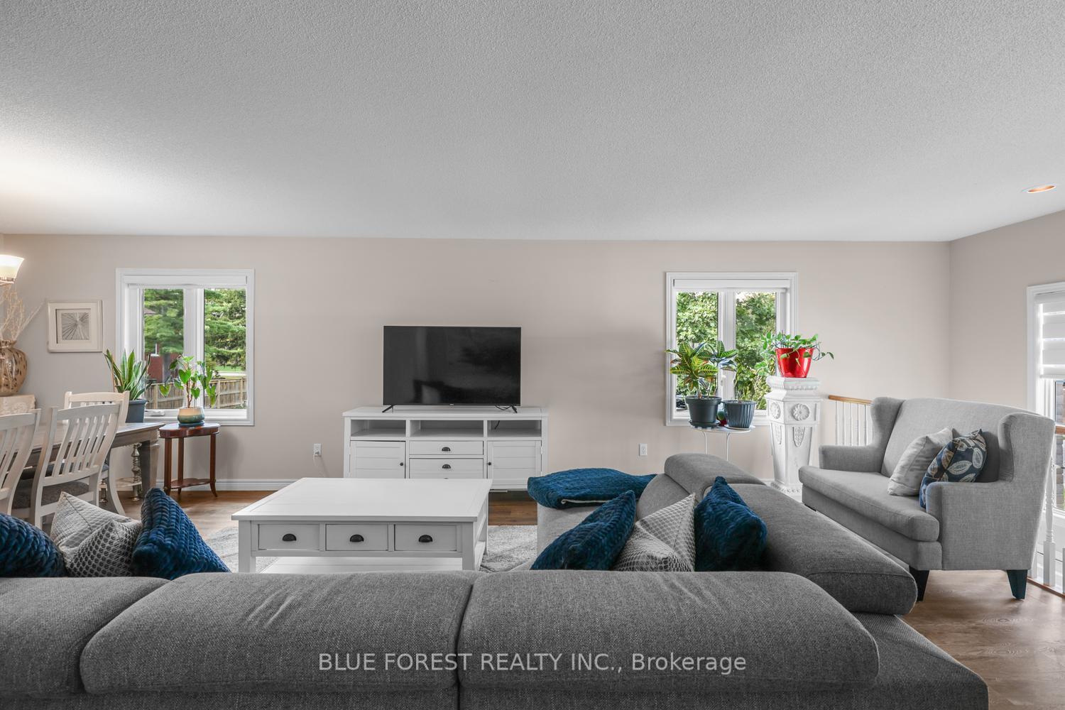 Photo 10 of 10 Symphony Court, Central Elgin, Lynhurst — HOMEH