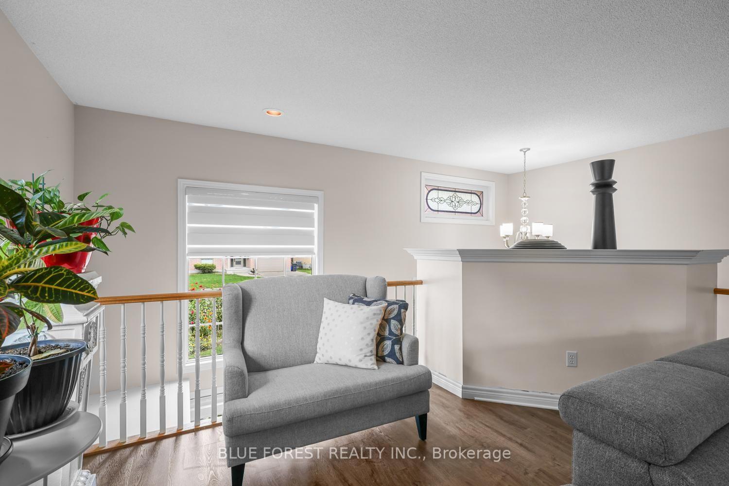 Photo 13 of 10 Symphony Court, Central Elgin, Lynhurst — HOMEH