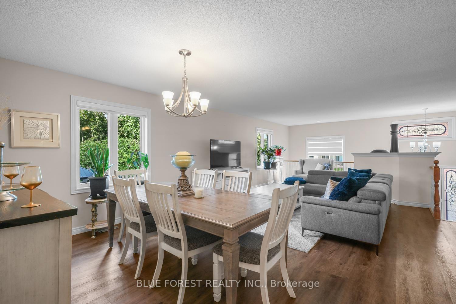 Photo 16 of 10 Symphony Court, Central Elgin, Lynhurst — HOMEH