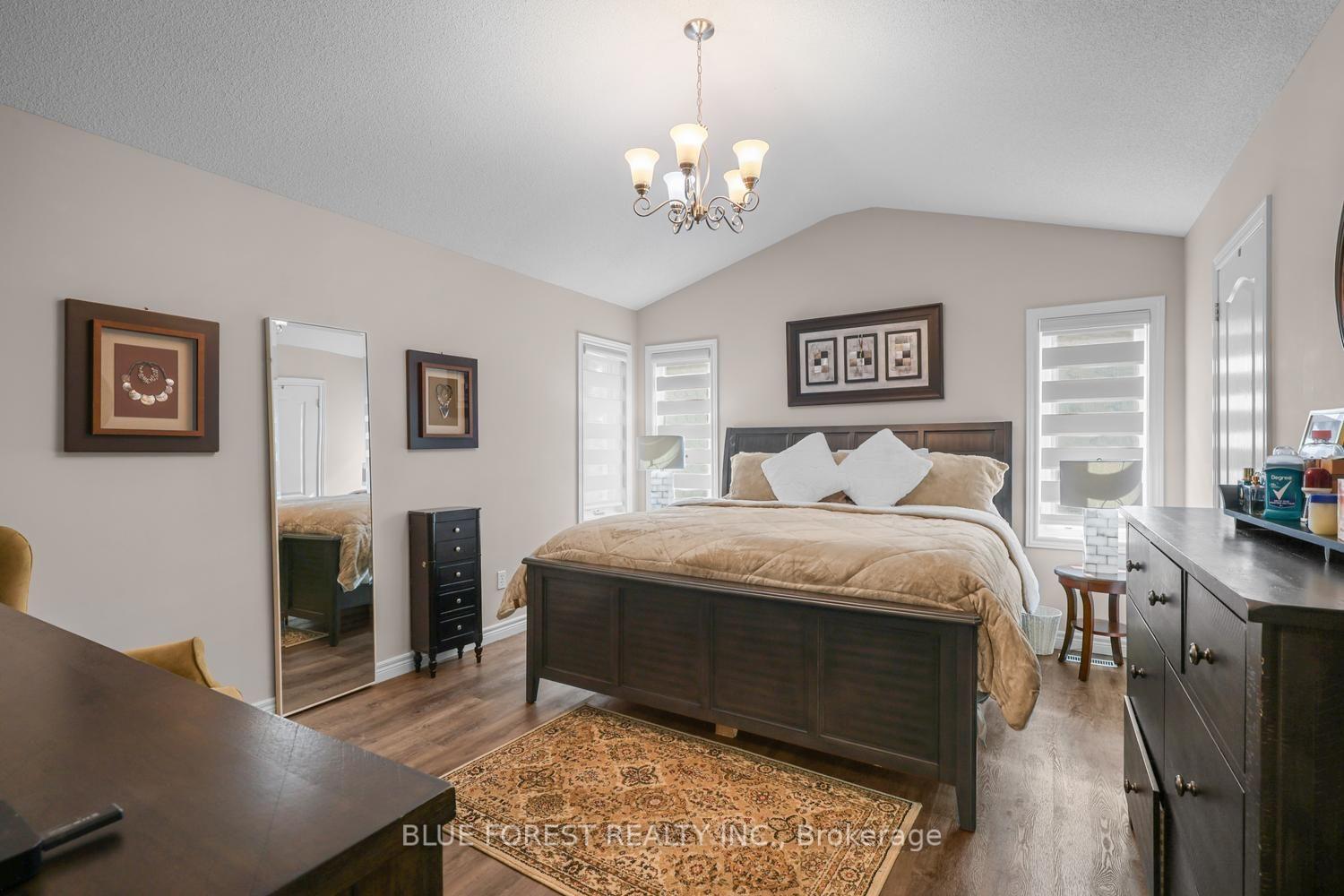 Photo 18 of 10 Symphony Court, Central Elgin, Lynhurst — HOMEH
