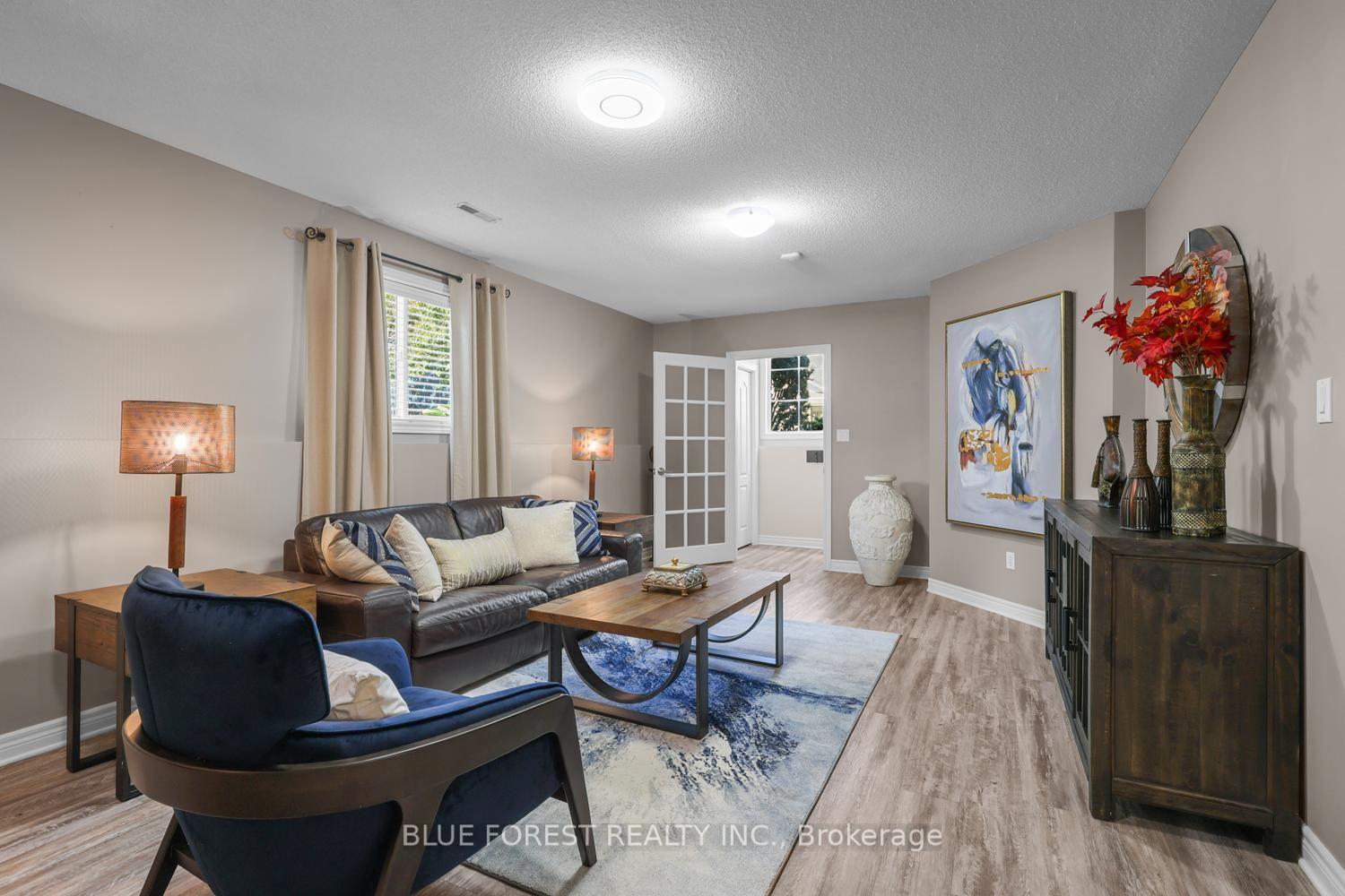Photo 24 of 10 Symphony Court, Central Elgin, Lynhurst — HOMEH