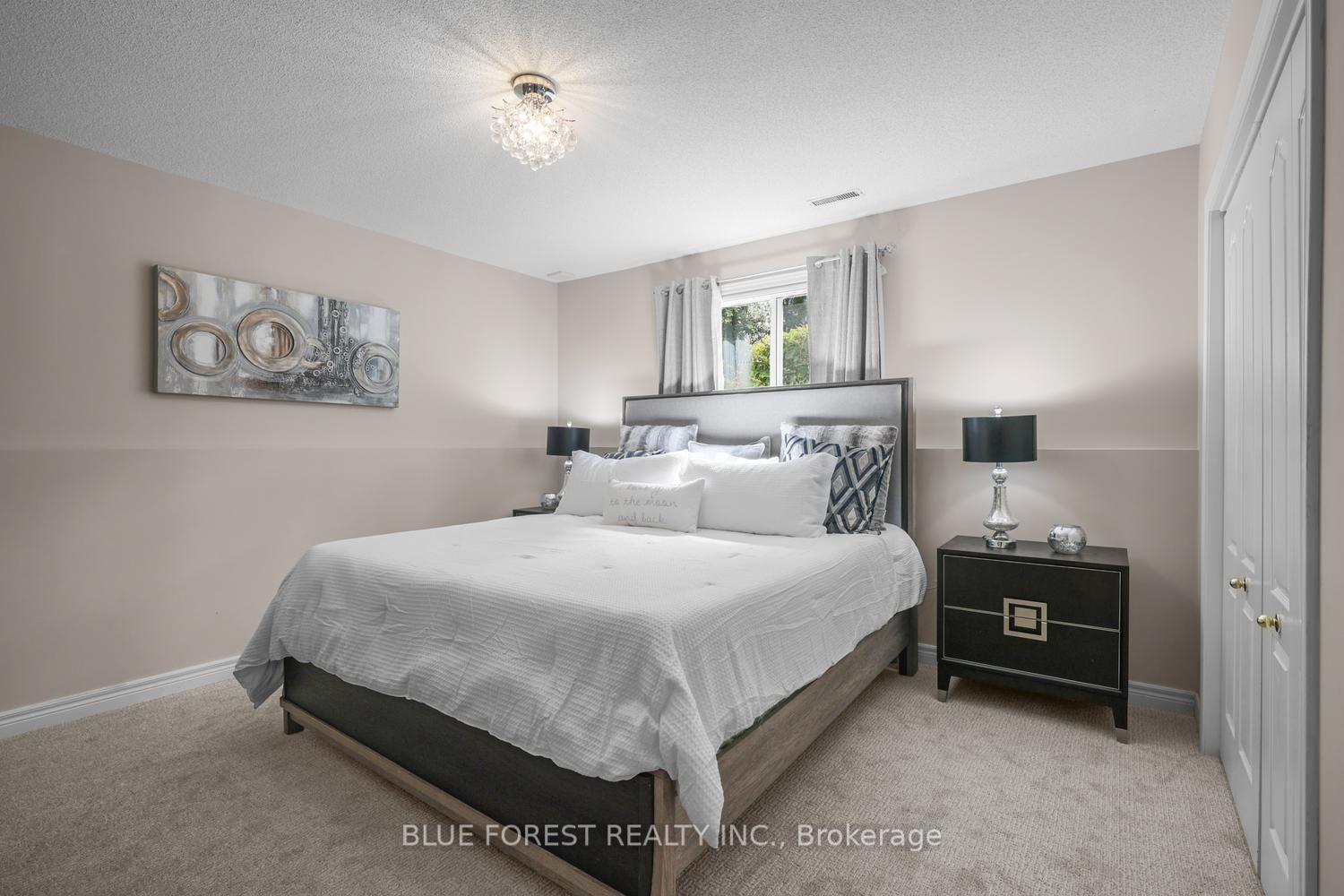 Photo 32 of 10 Symphony Court, Central Elgin, Lynhurst — HOMEH