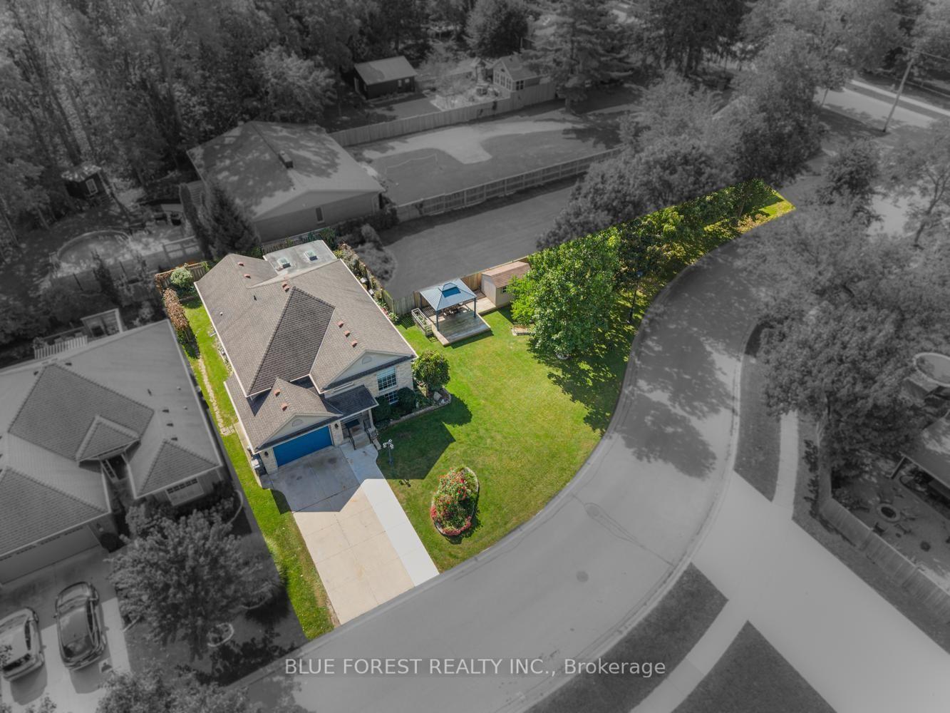 Photo 49 of 10 Symphony Court, Central Elgin, Lynhurst — HOMEH