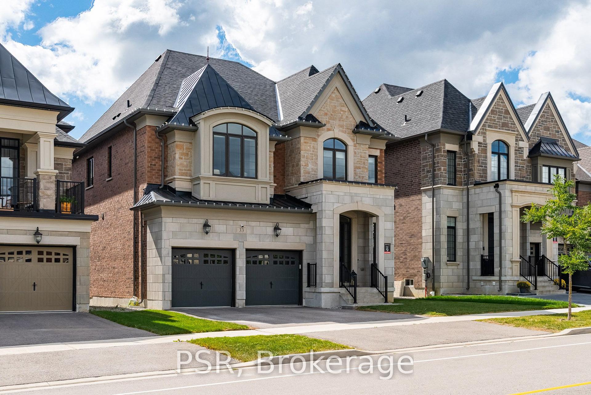 Photo 2 of 33 Pine Heights Drive, Vaughan, Vellore Village — HOMEH