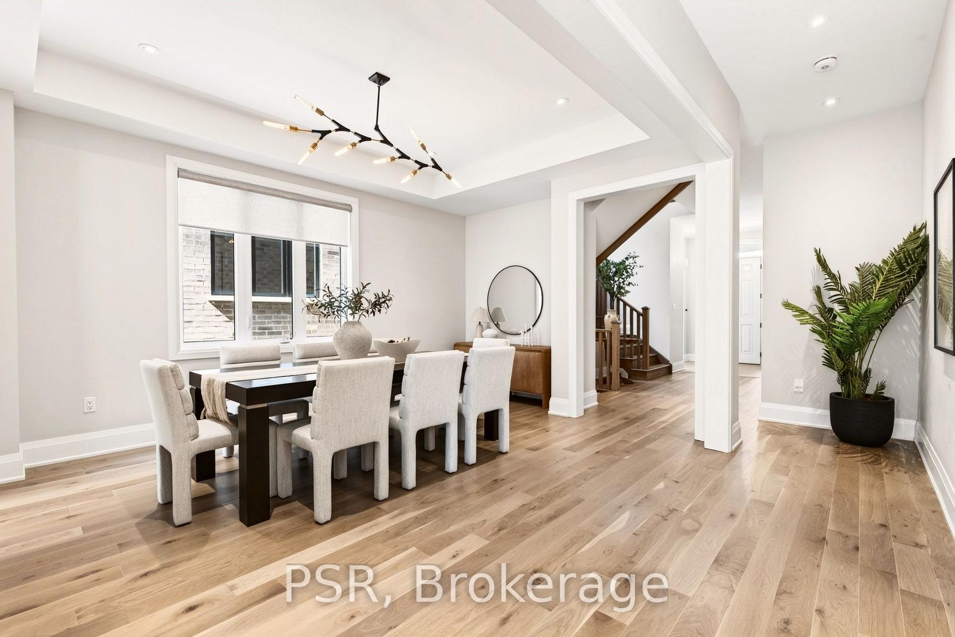 Photo 8 of 33 Pine Heights Drive, Vaughan, Vellore Village — HOMEH