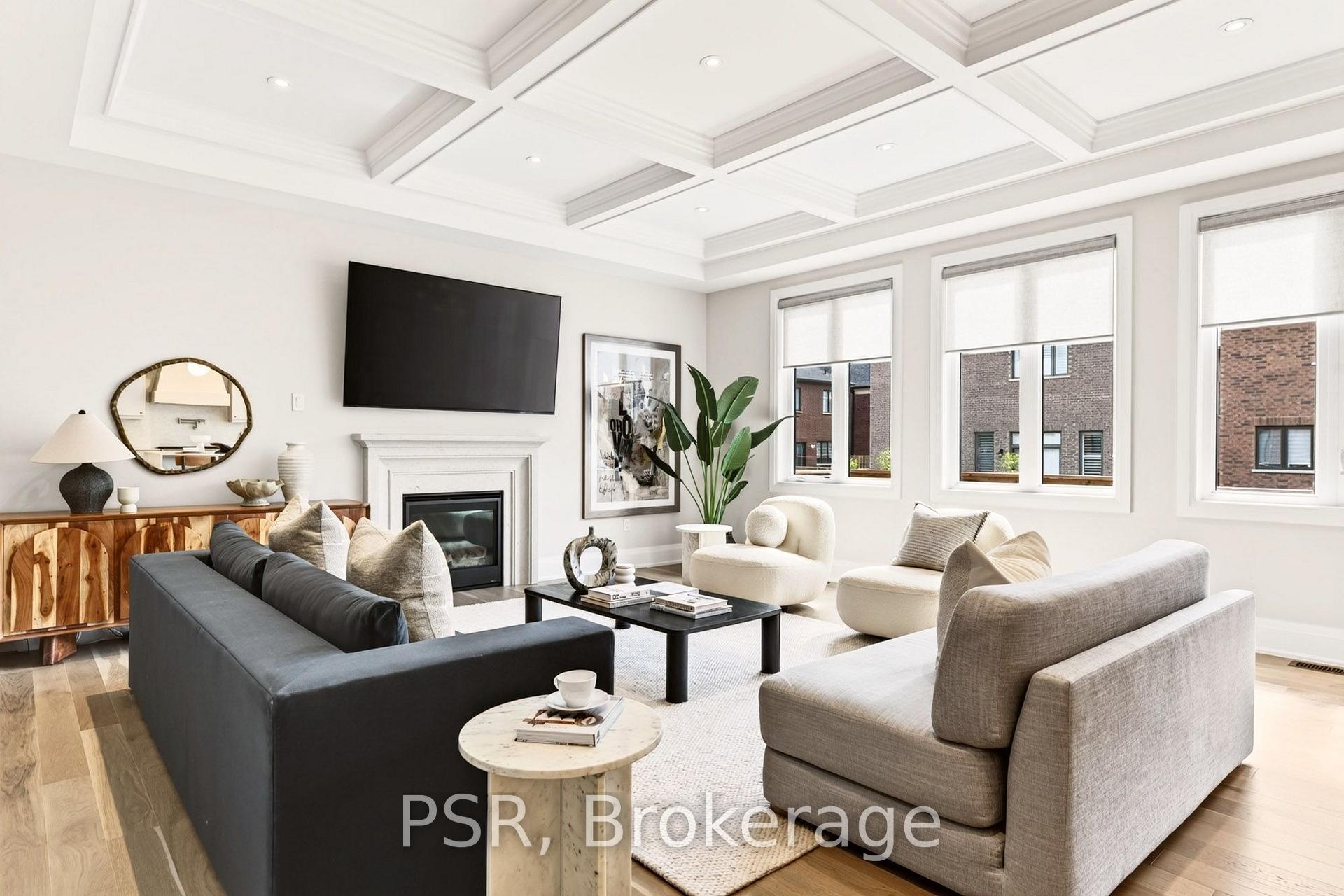 Photo 12 of 33 Pine Heights Drive, Vaughan, Vellore Village — HOMEH