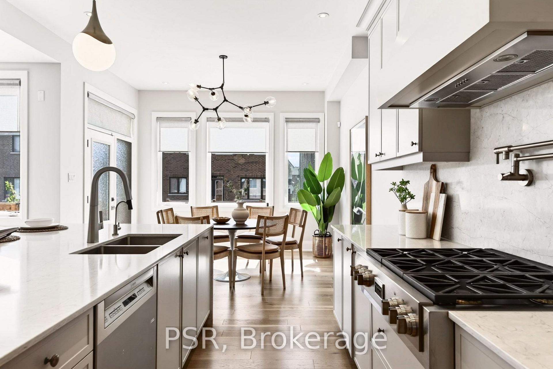 Photo 23 of 33 Pine Heights Drive, Vaughan, Vellore Village — HOMEH