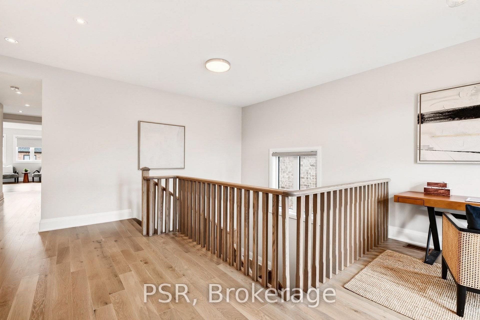 Photo 24 of 33 Pine Heights Drive, Vaughan, Vellore Village — HOMEH