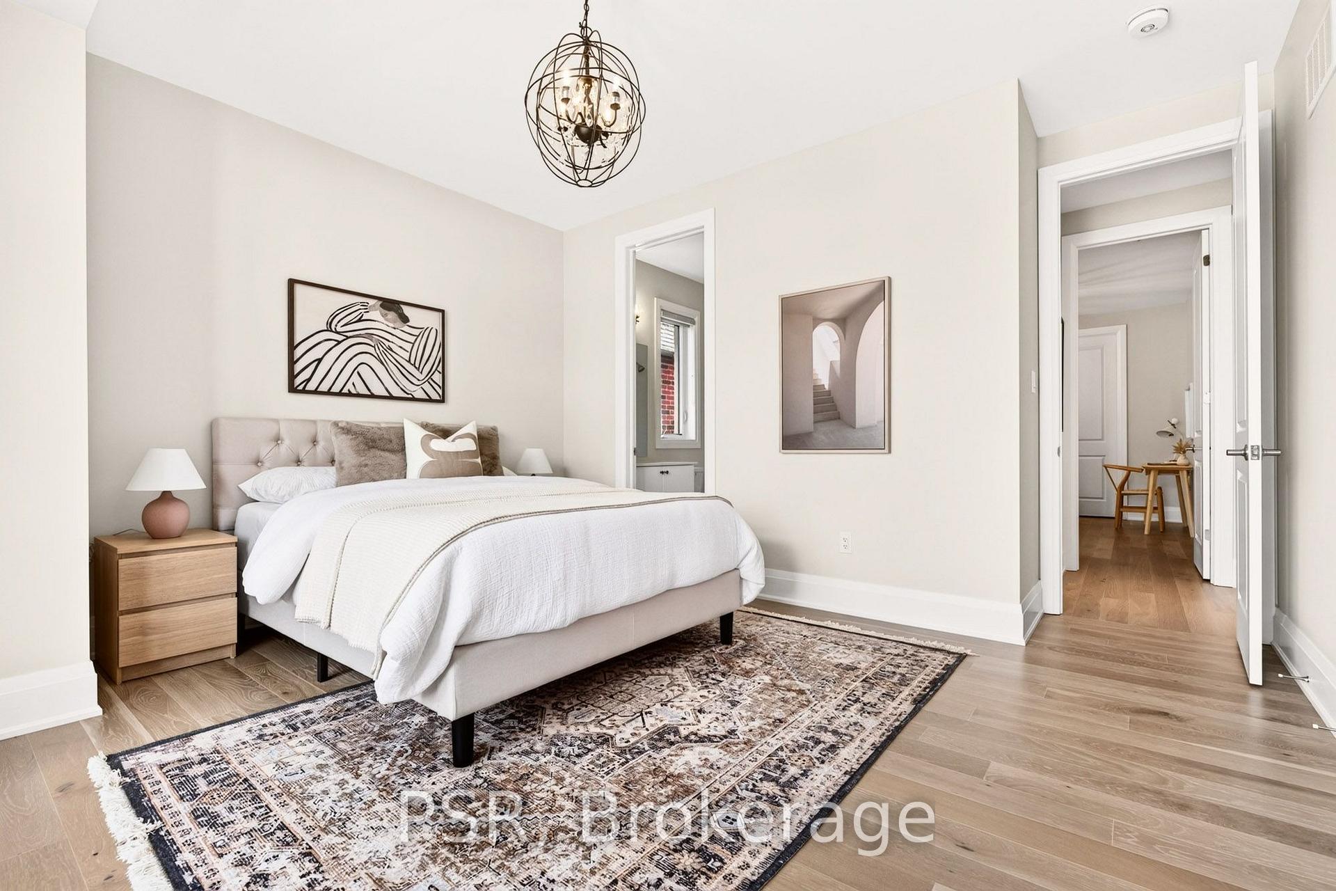 Photo 28 of 33 Pine Heights Drive, Vaughan, Vellore Village — HOMEH