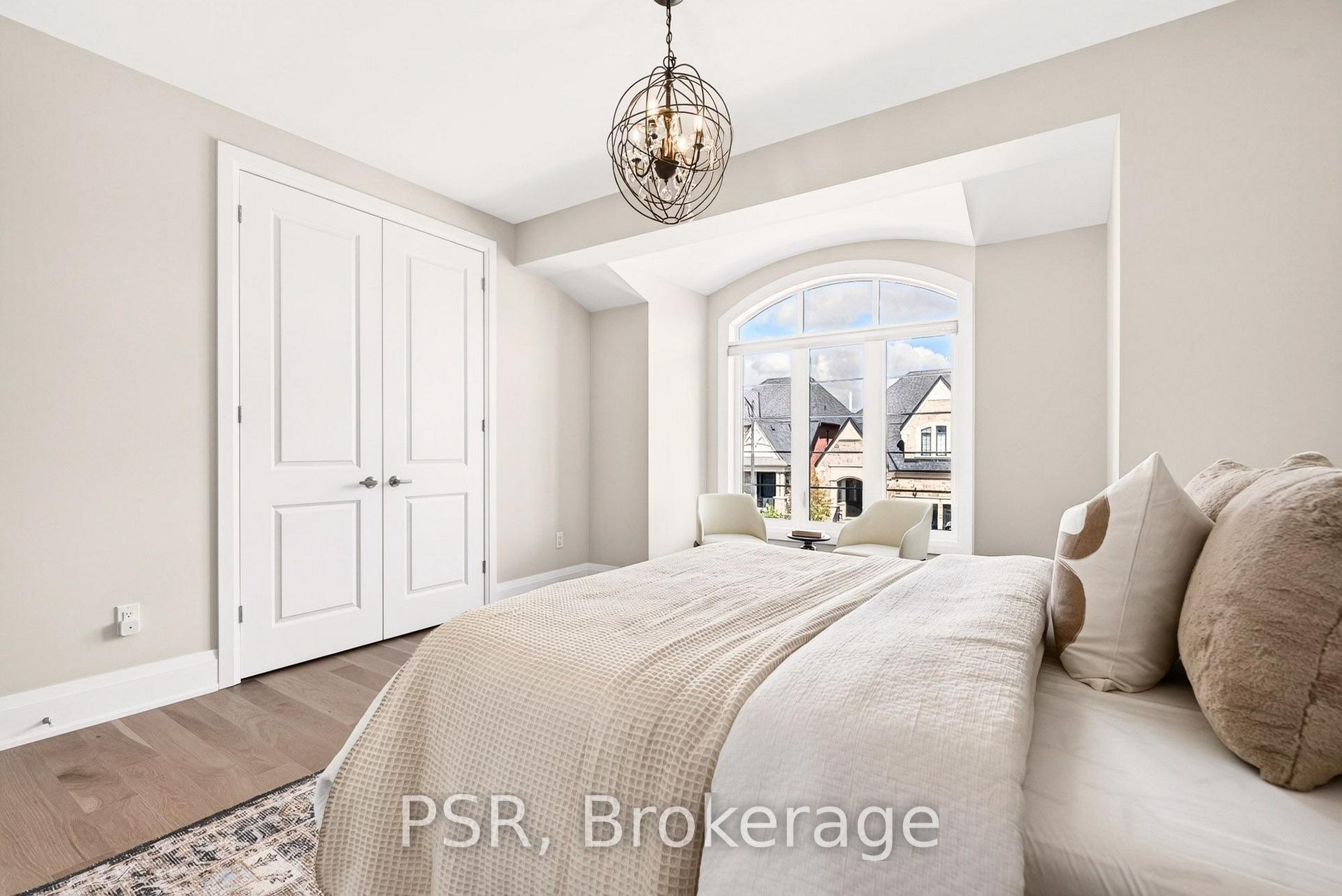 Photo 29 of 33 Pine Heights Drive, Vaughan, Vellore Village — HOMEH