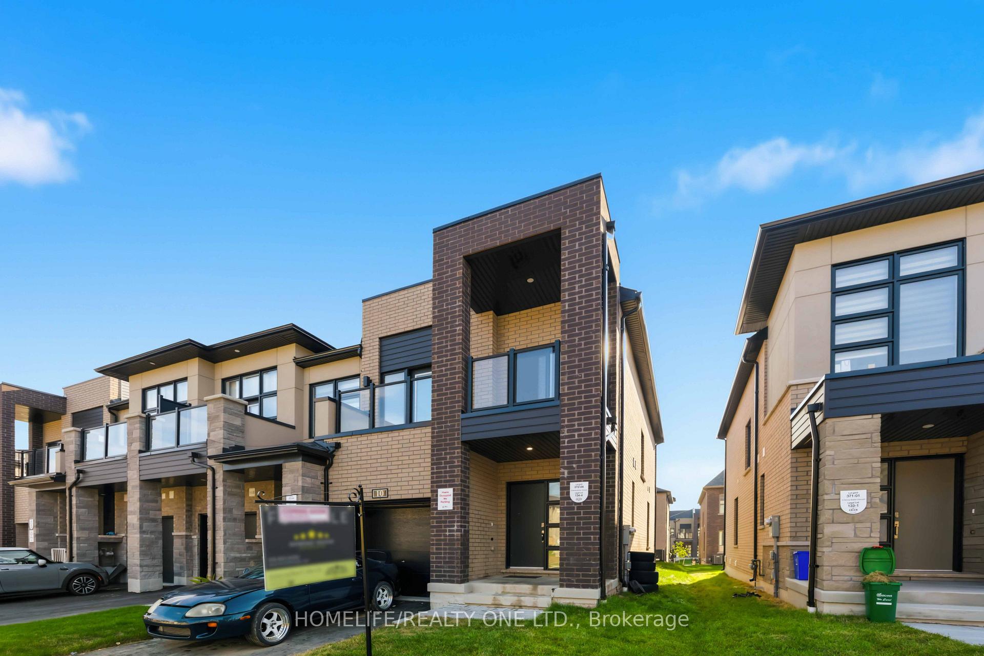 Photo 1 of 10 Harvey Bunker Crescent, Markham, Angus Glen — HOMEH