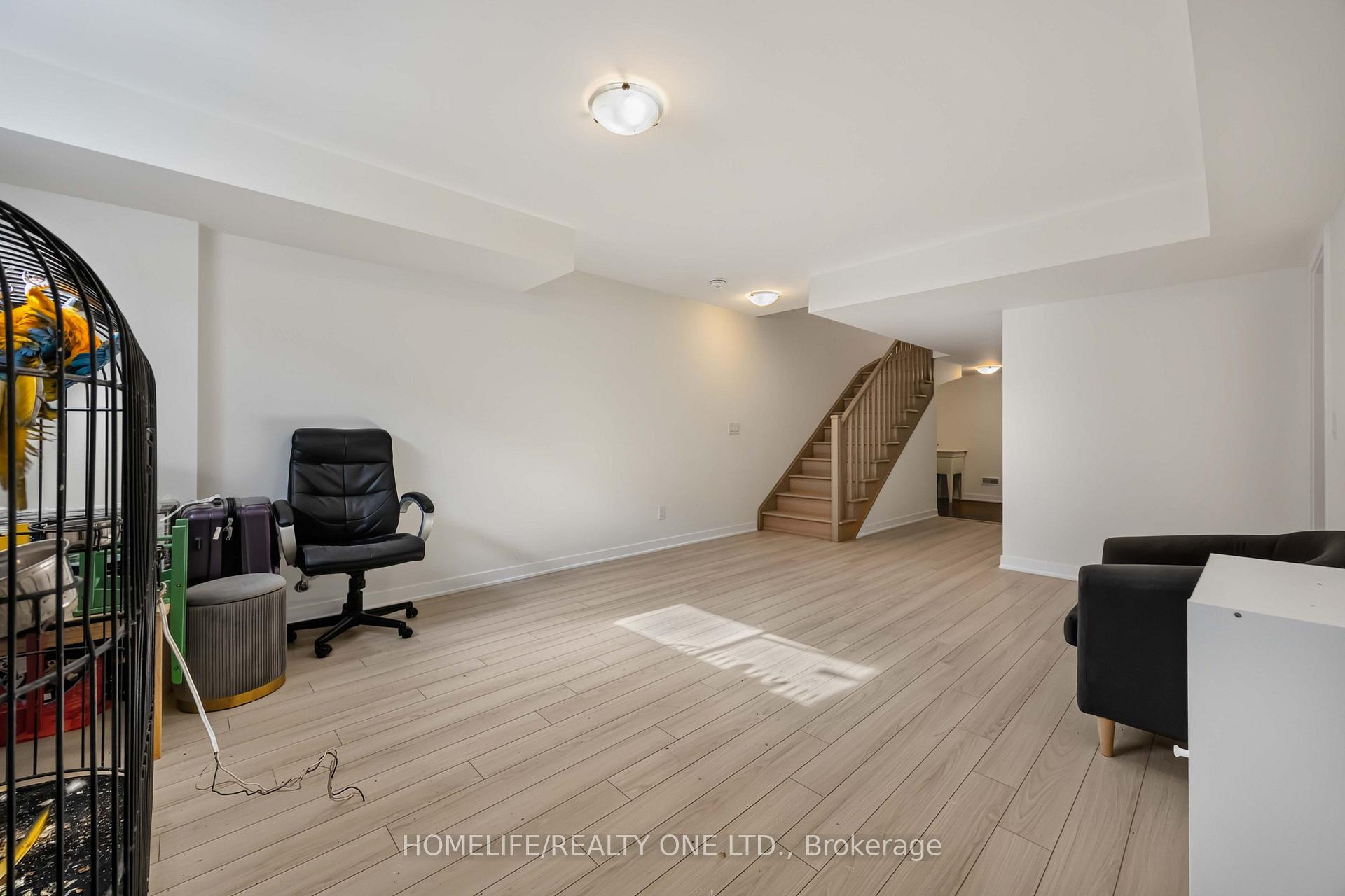 Photo 41 of 10 Harvey Bunker Crescent, Markham, Angus Glen — HOMEH