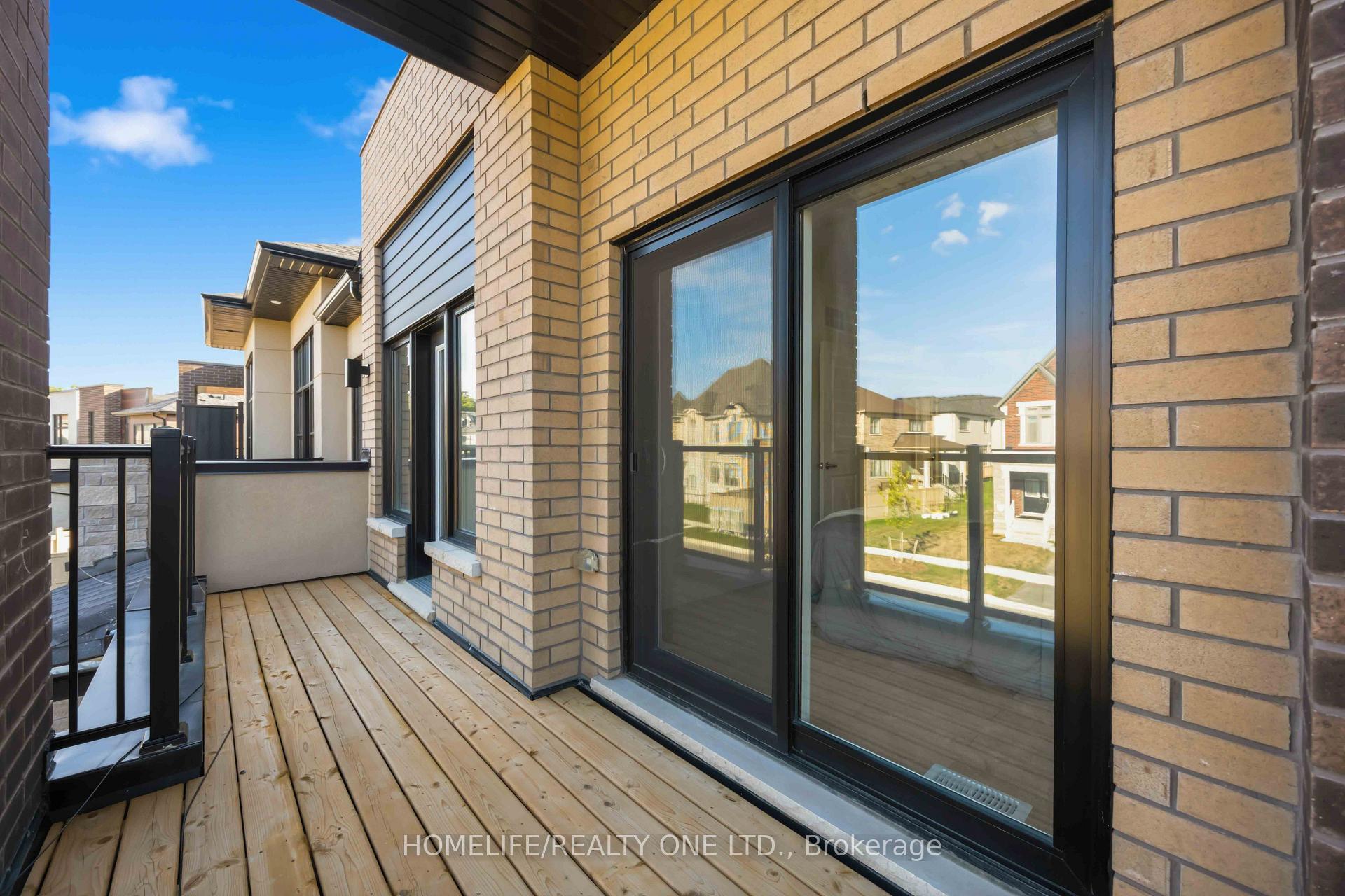 Photo 43 of 10 Harvey Bunker Crescent, Markham, Angus Glen — HOMEH