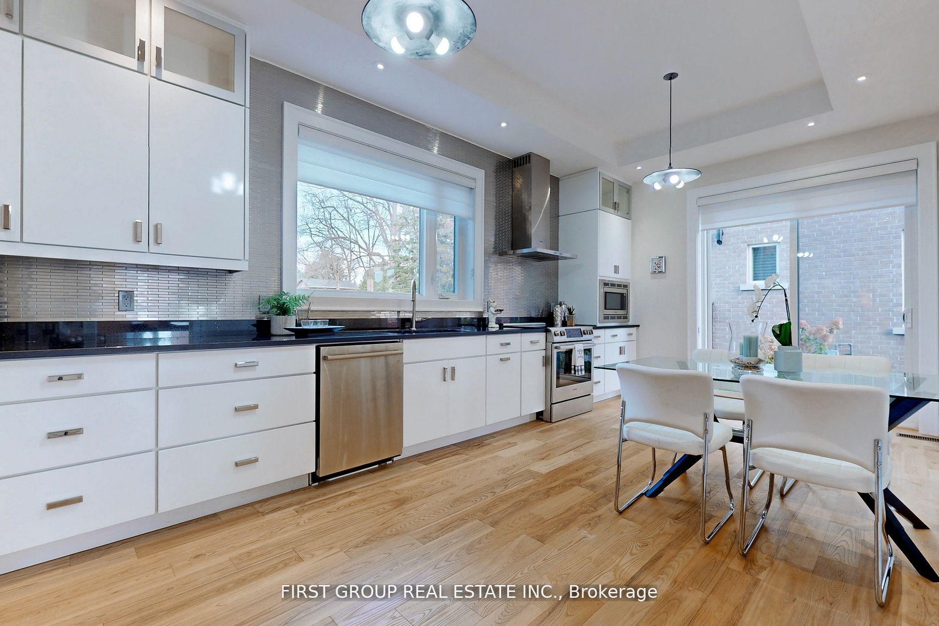 Photo 10 of 858 Strouds Lane, Pickering, Dunbarton — HOMEH