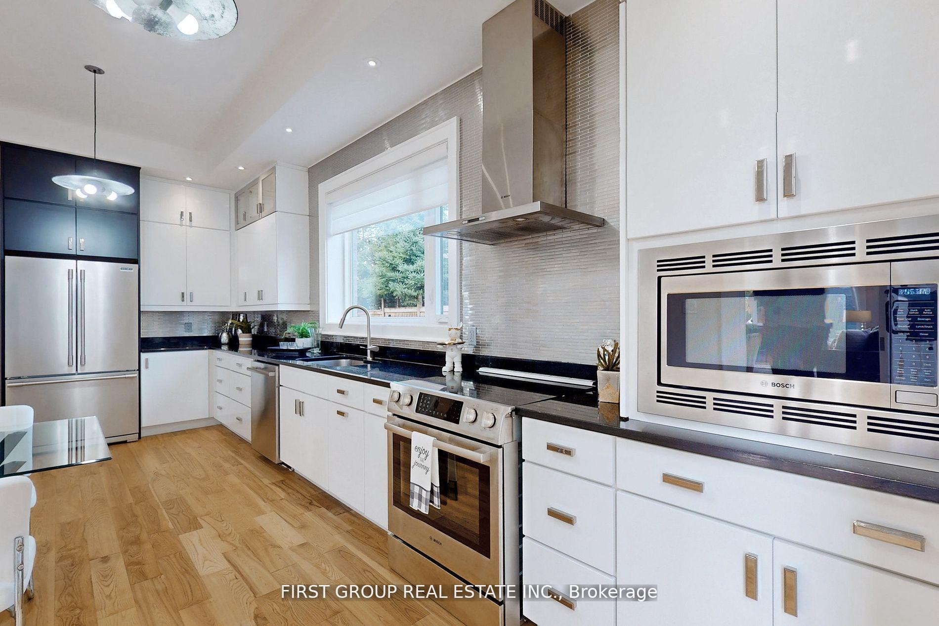Photo 12 of 858 Strouds Lane, Pickering, Dunbarton — HOMEH