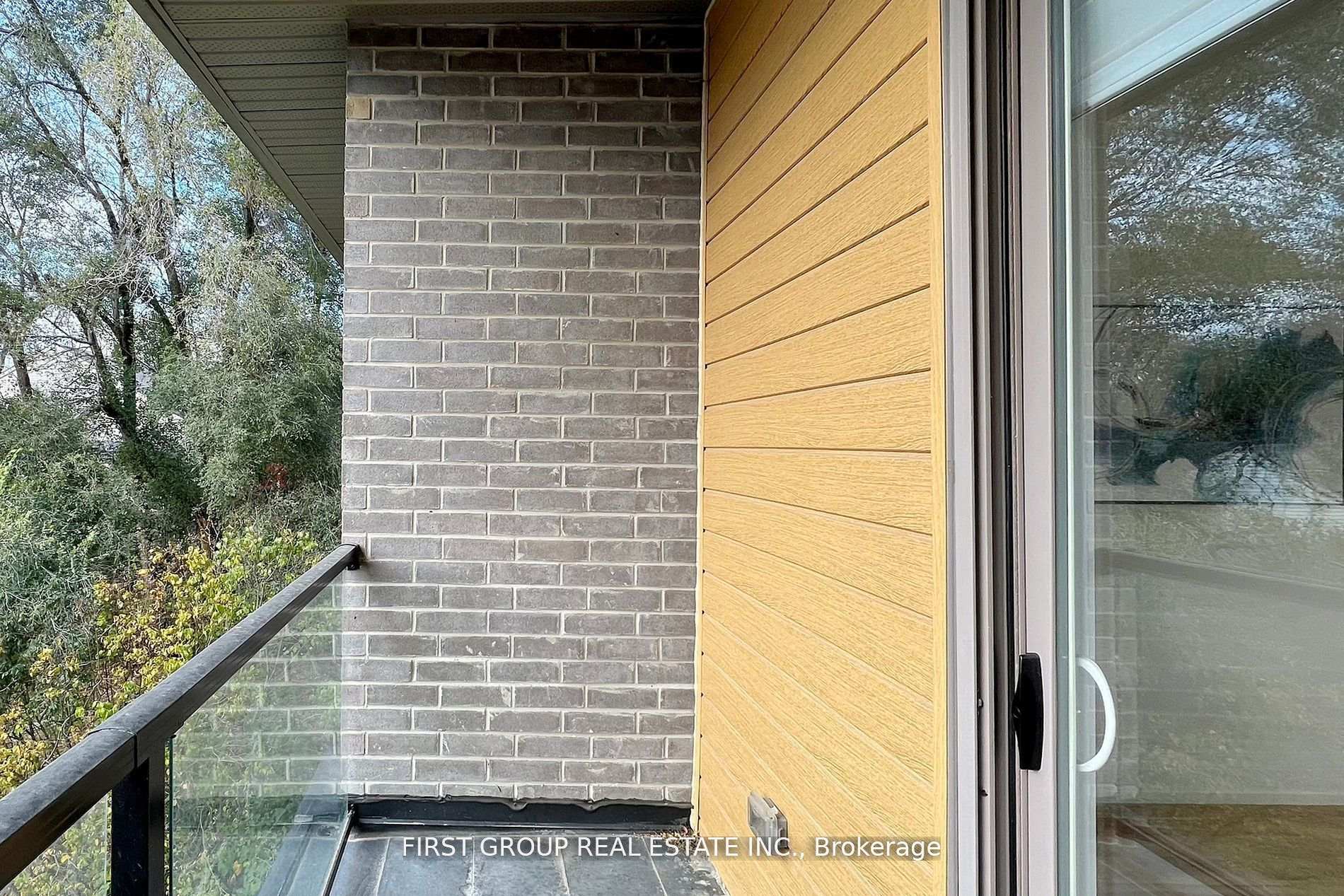 Photo 30 of 858 Strouds Lane, Pickering, Dunbarton — HOMEH