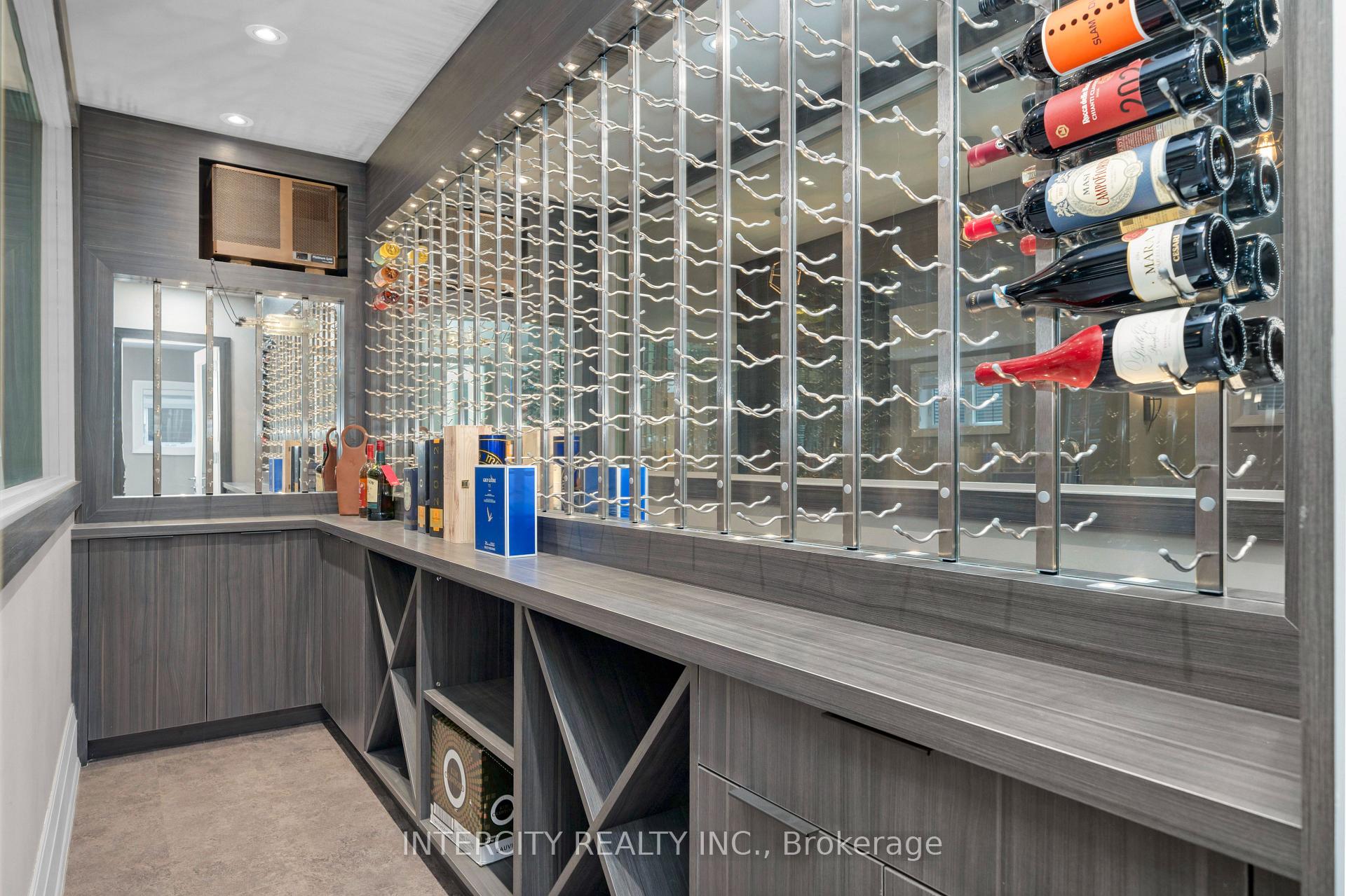 Photo 35 of 34 Rosebud Court, Vaughan, Kleinburg — HOMEH