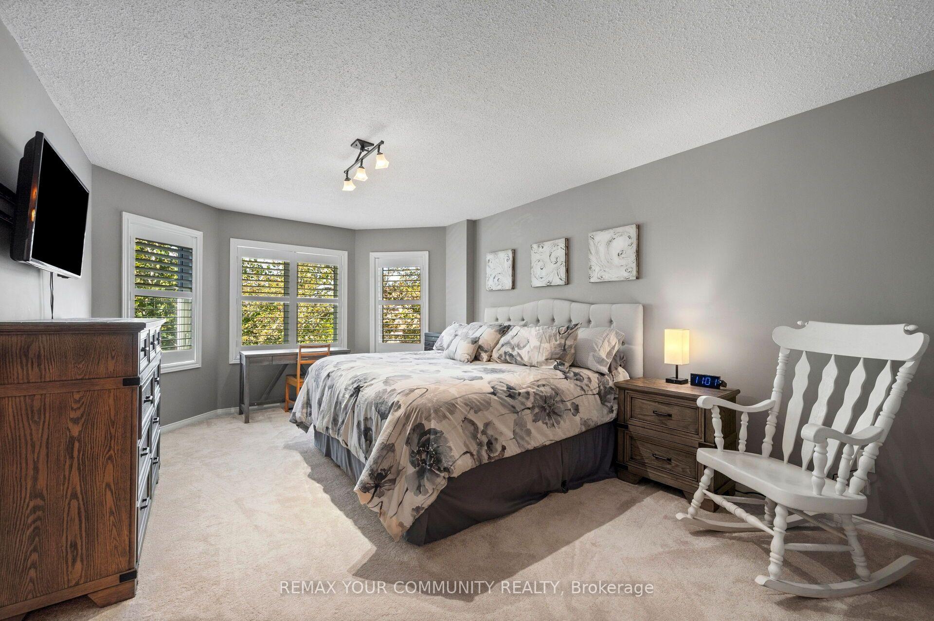 Photo 17 of 25 Albery Crescent, Aurora, Aurora Highlands — HOMEH