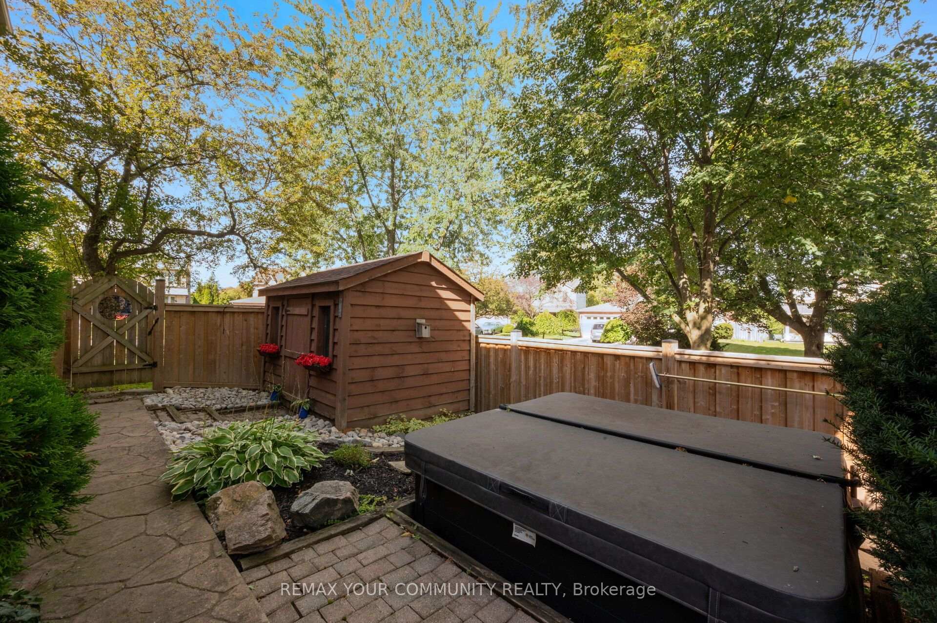 Photo 39 of 25 Albery Crescent, Aurora, Aurora Highlands — HOMEH