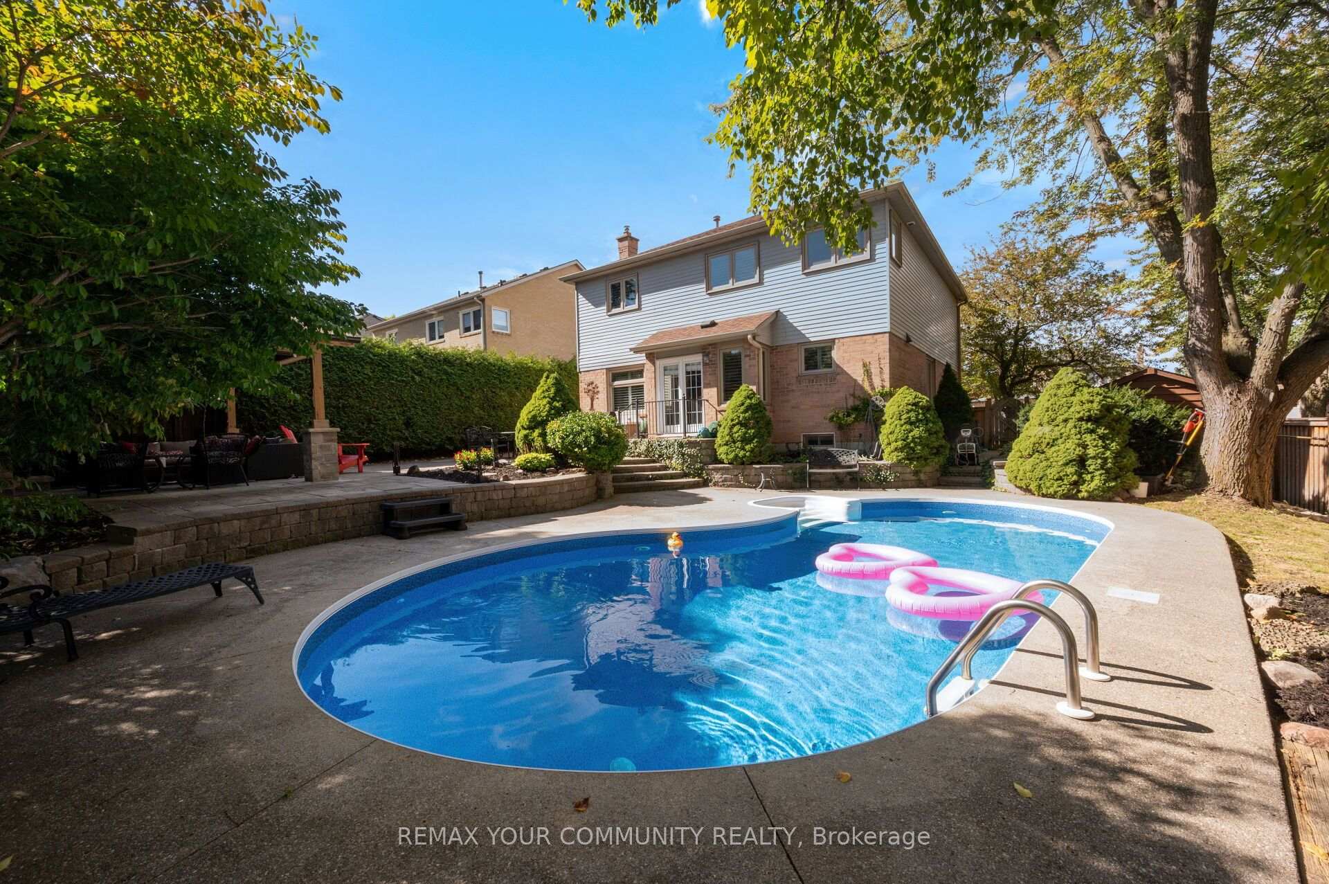 Photo 38 of 25 Albery Crescent, Aurora, Aurora Highlands — HOMEH