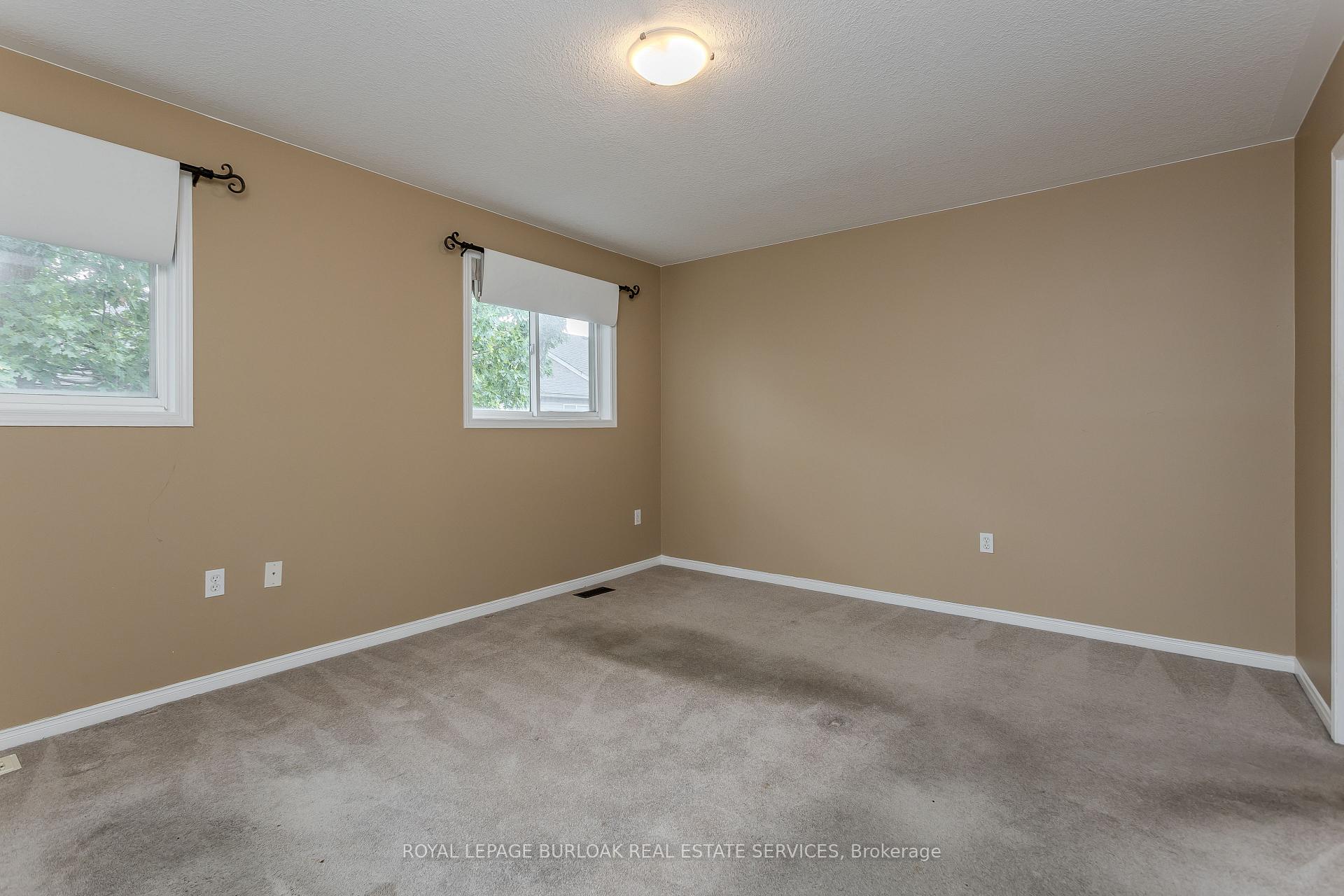 Photo 17 of Unit 17, 348 Highland Road, Hamilton, Stoney Creek Mountain — HOMEH