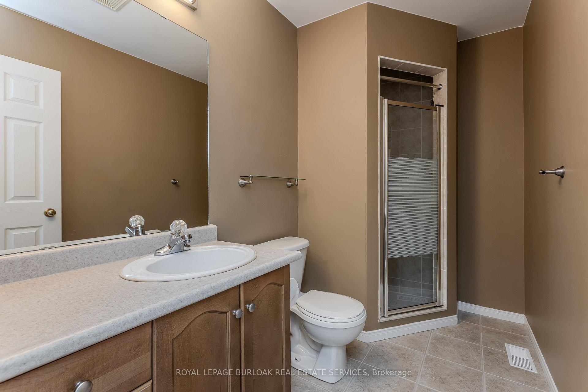 Photo 19 of Unit 17, 348 Highland Road, Hamilton, Stoney Creek Mountain — HOMEH
