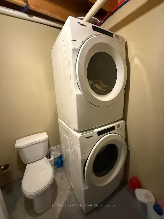 Photo 7 of Unit Bsmt, 154 Hollandview Trail, Aurora, Bayview Wellington — HOMEH
