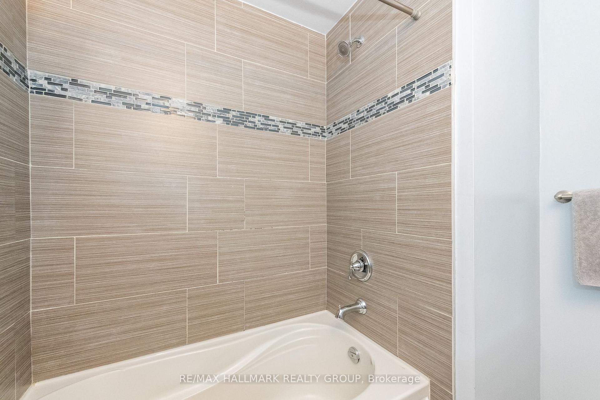 Photo 24 of 63 Cherrywood Drive, Ottawa, Arbeatha Park — HOMEH