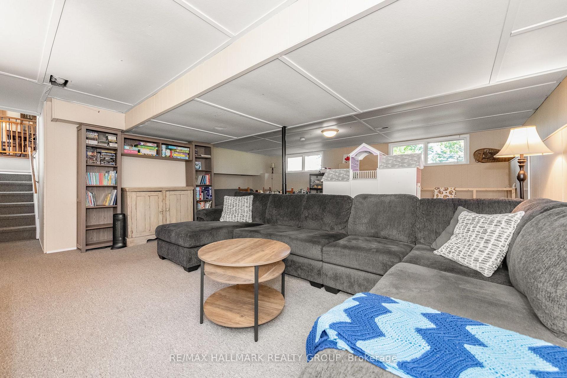 Photo 30 of 63 Cherrywood Drive, Ottawa, Arbeatha Park — HOMEH