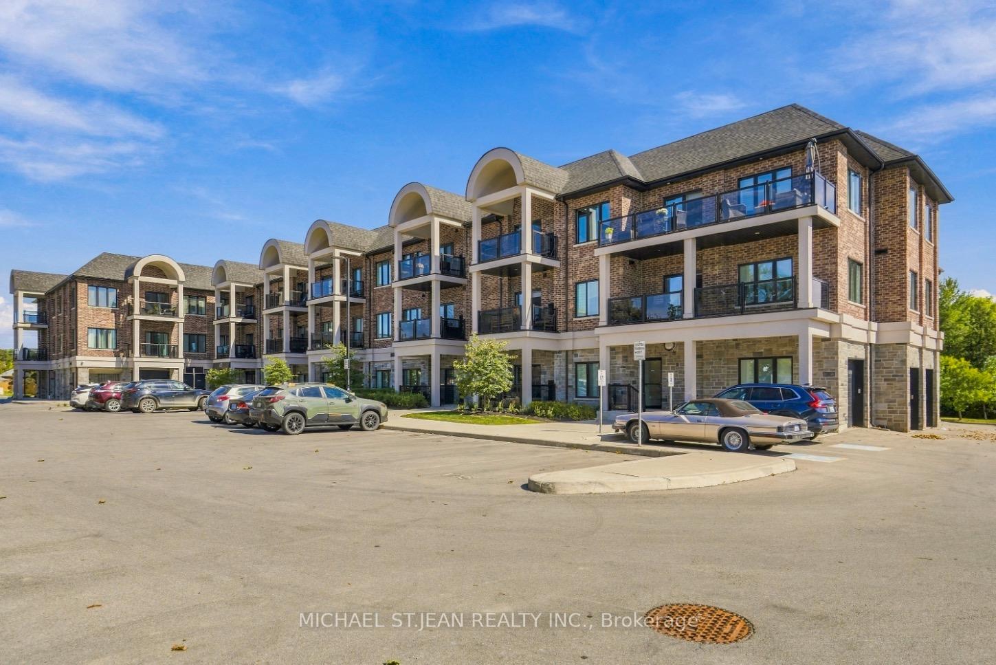 Photo 5 of Unit 316, 2605 Binbrook Road, Hamilton, Binbrook — HOMEH