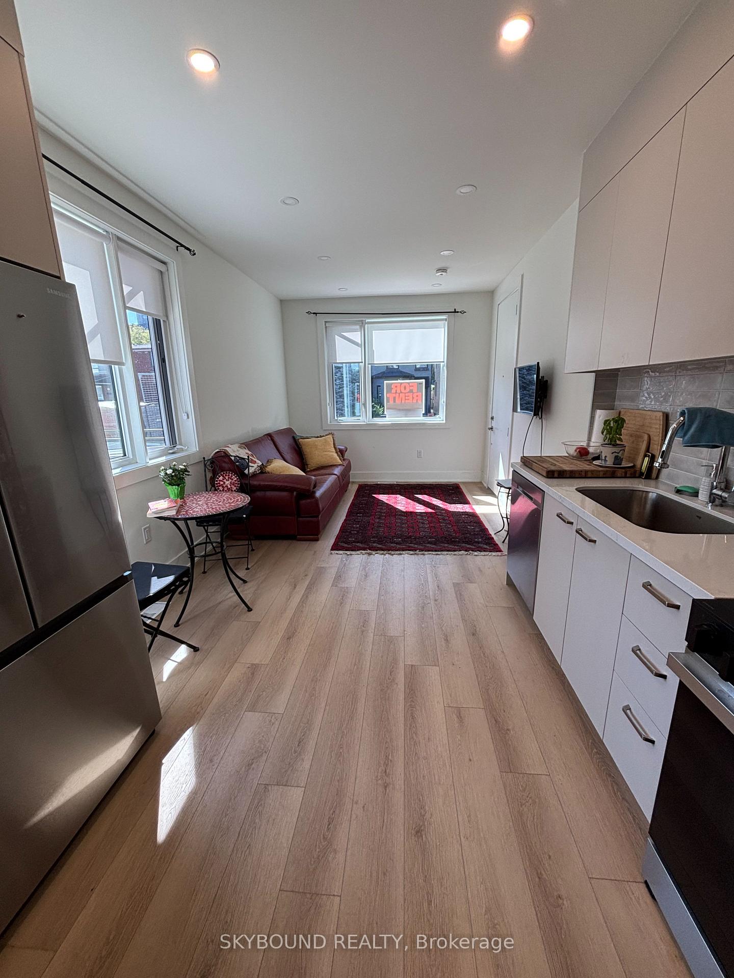 Photo 4 of Unit 2B, 45 Bellevue Avenue, Toronto, Kensington-Chinatown — HOMEH