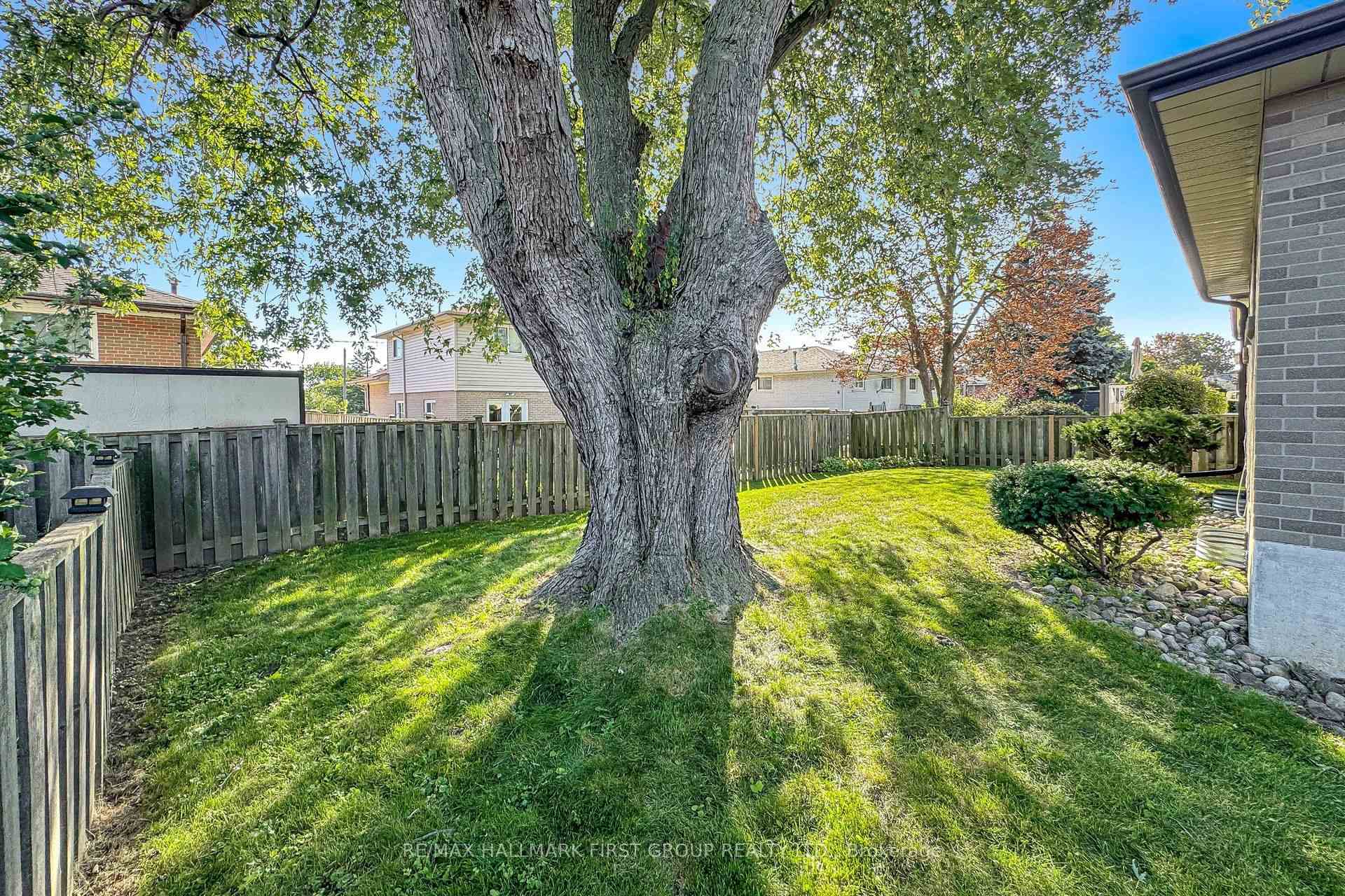 Photo 34 of 789 Hillcrest Road, Pickering, West Shore — HOMEH