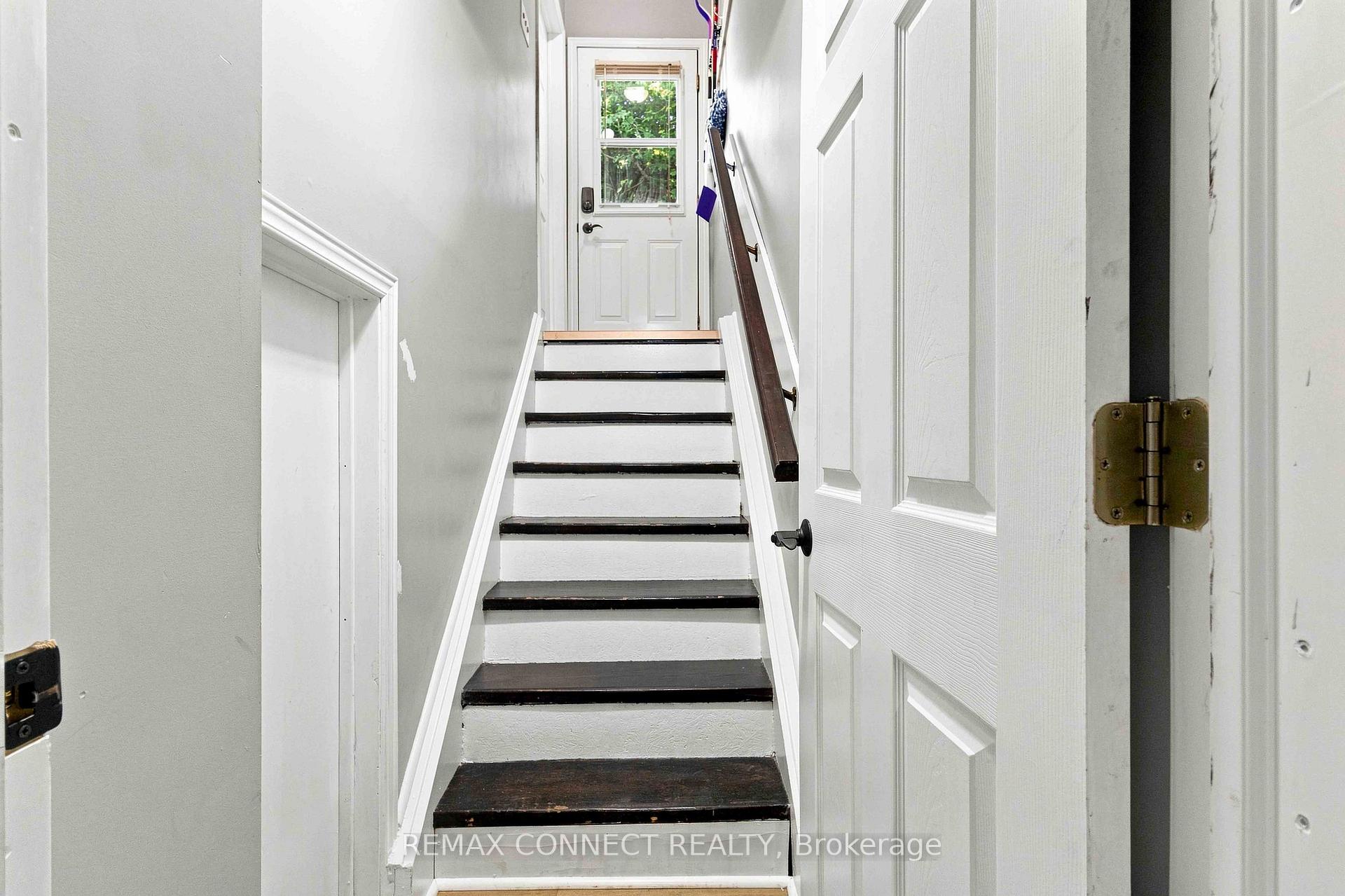 Photo 26 of 31 Roser Crescent, Clarington, Bowmanville — HOMEH
