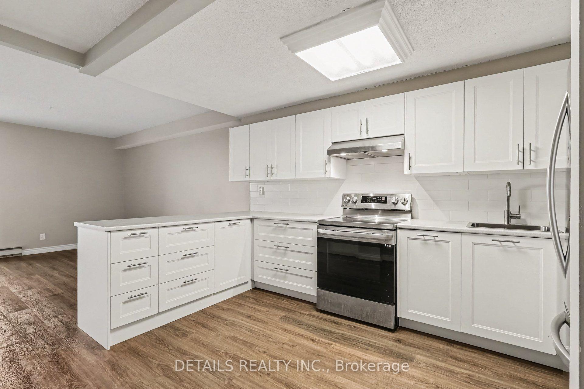 Photo 4 of PH-4 900 Dynes Road, Ottawa, Carleton Square — HOMEH