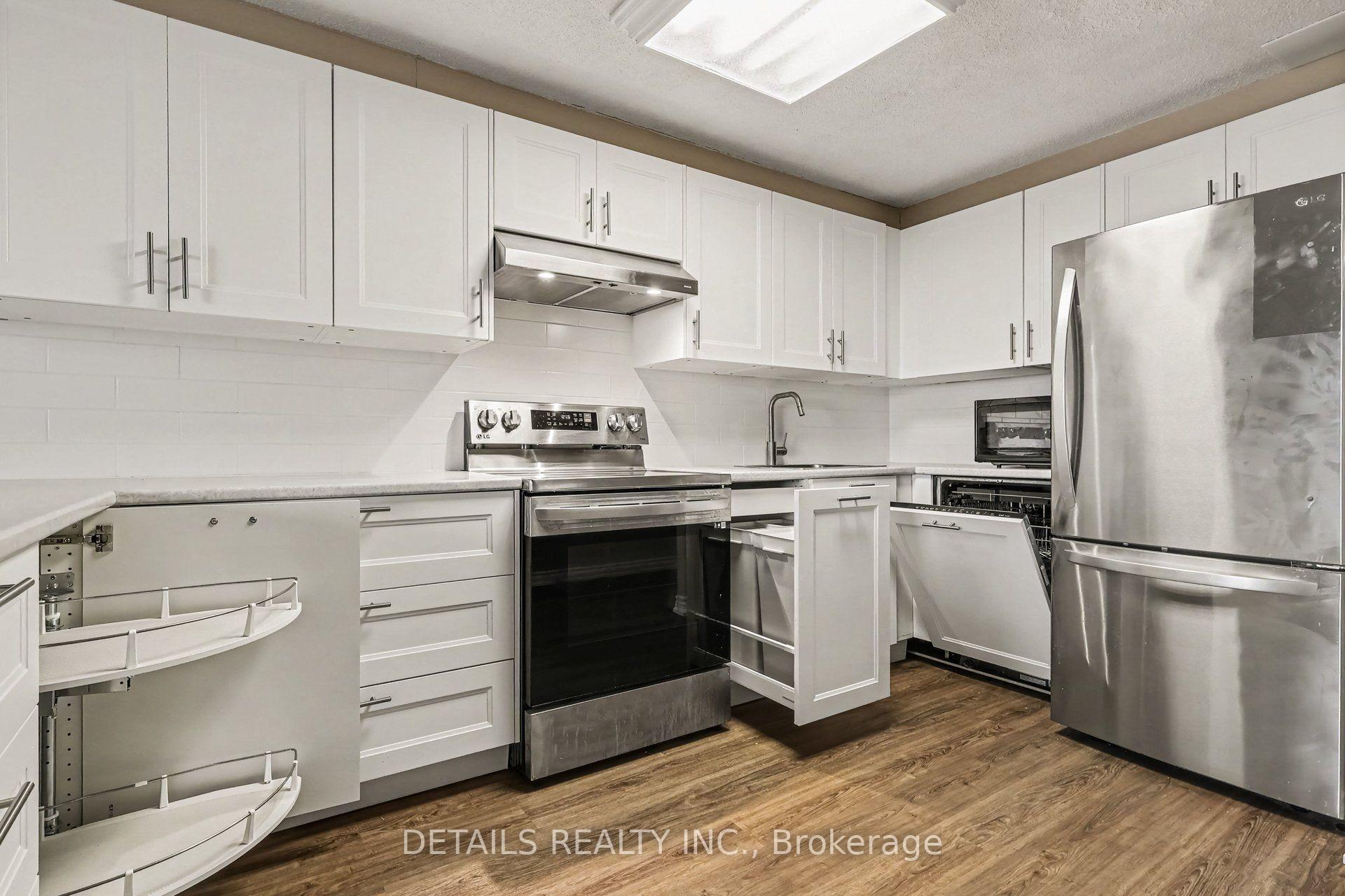 Photo 6 of PH-4 900 Dynes Road, Ottawa, Carleton Square — HOMEH