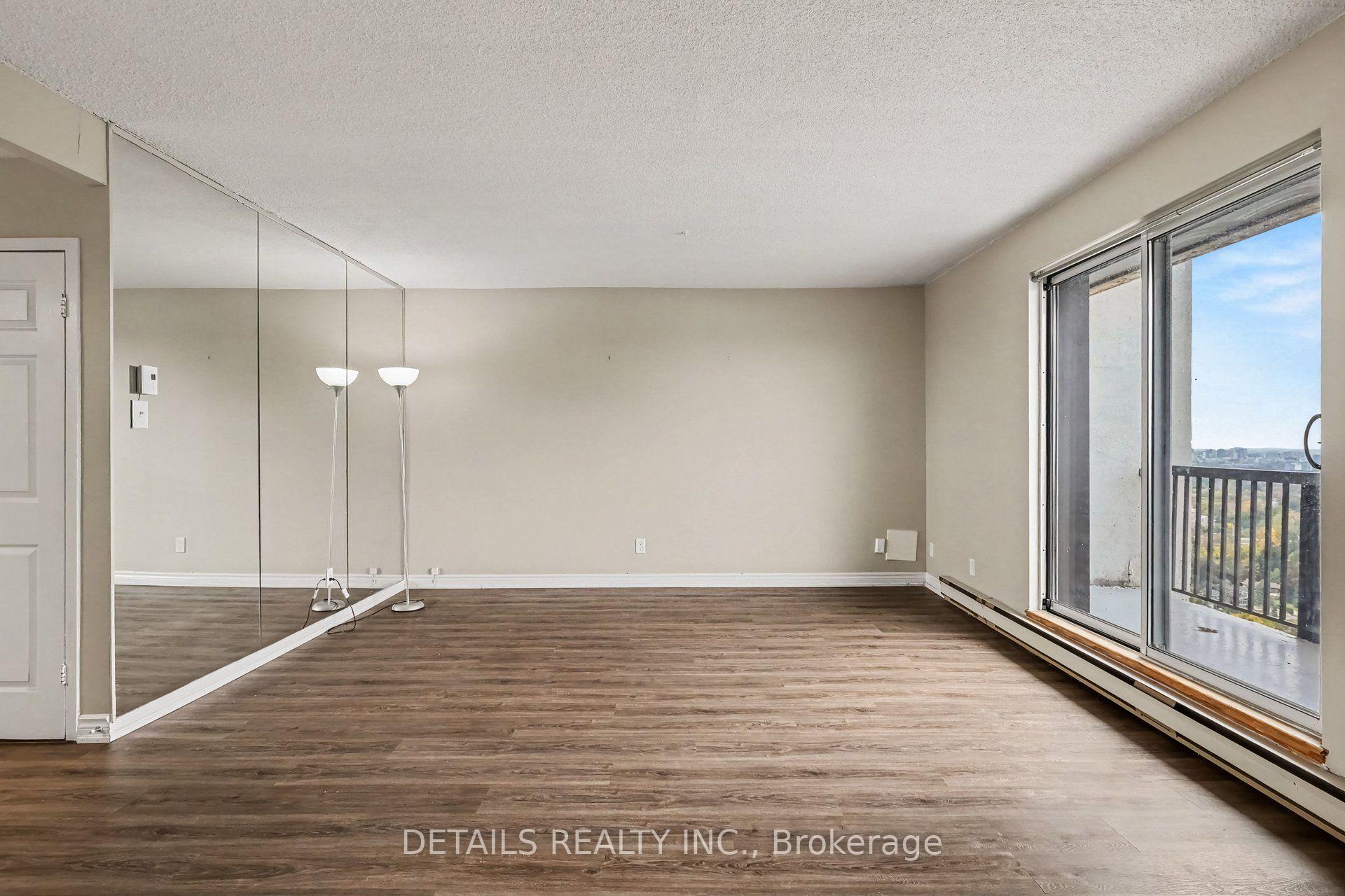 Photo 10 of PH-4 900 Dynes Road, Ottawa, Carleton Square — HOMEH
