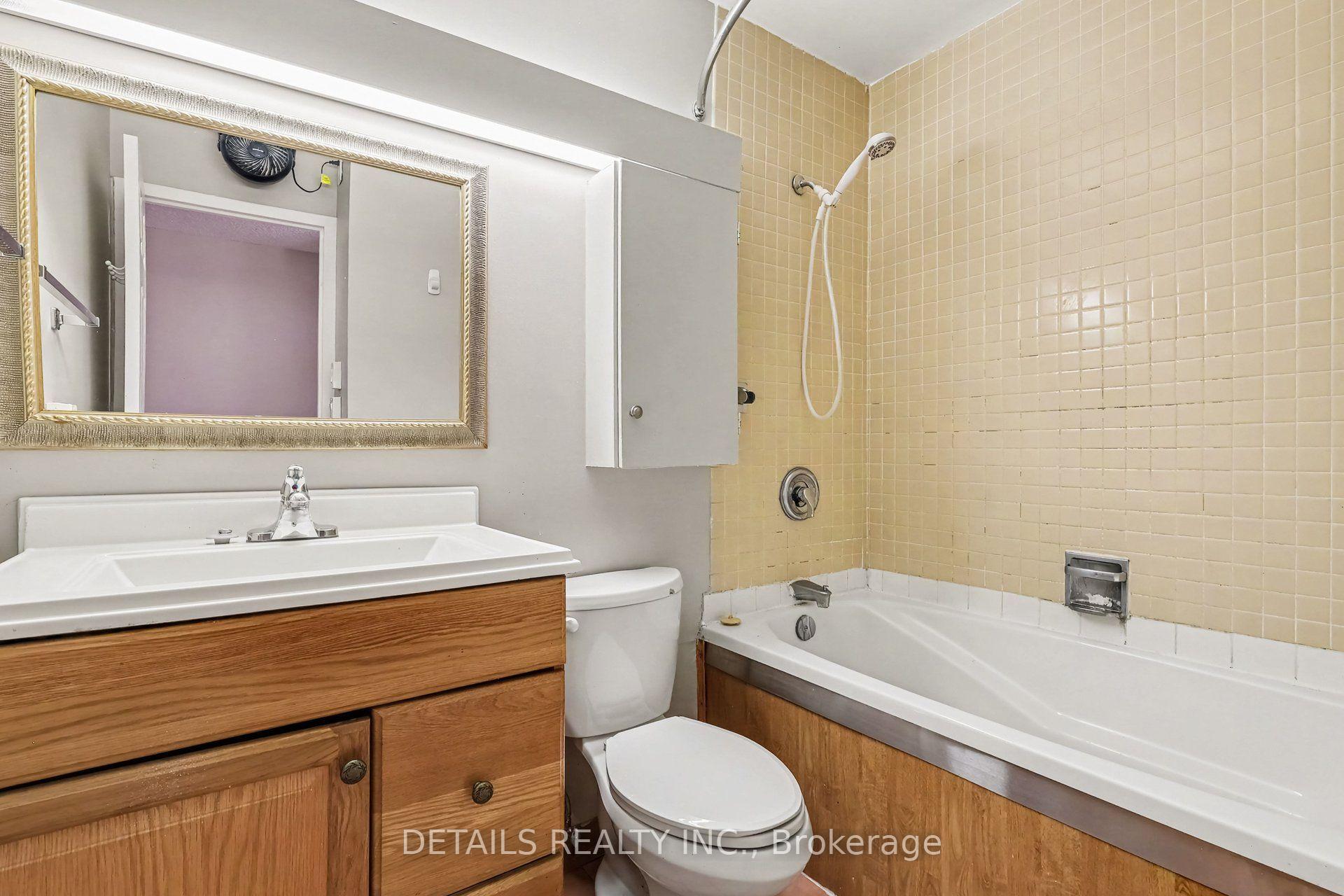 Photo 24 of PH-4 900 Dynes Road, Ottawa, Carleton Square — HOMEH
