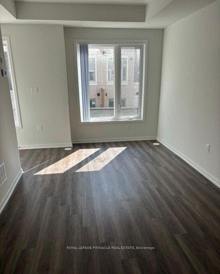 Photo 5 of Unit TH177, 151 Honeycrisp Crescent, Vaughan, Maple — HOMEH