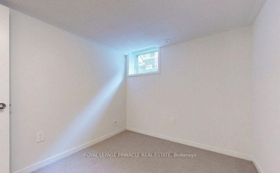 Photo 10 of Unit TH177, 151 Honeycrisp Crescent, Vaughan, Maple — HOMEH
