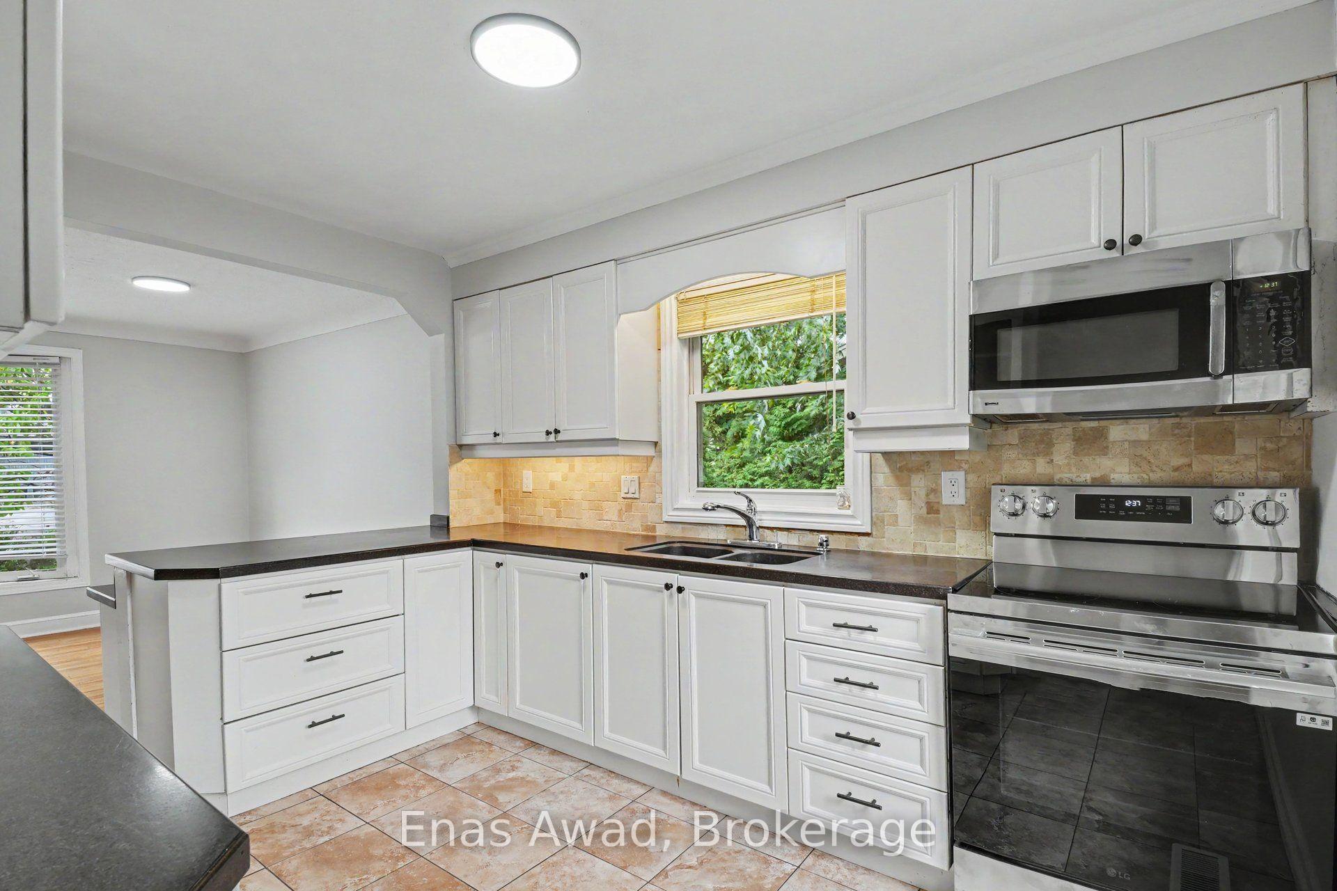Photo 4 of 23 Meadowlands Drive W, Ottawa, Meadowlands/St. Claire Gardens — HOMEH