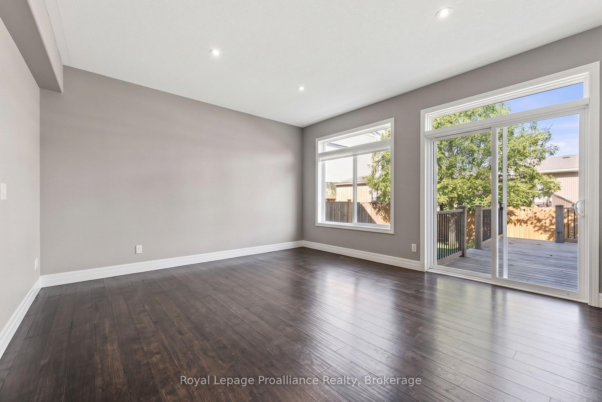 Photo 8 of 56 Cavendish Drive, Belleville, Thurlow Ward — HOMEH