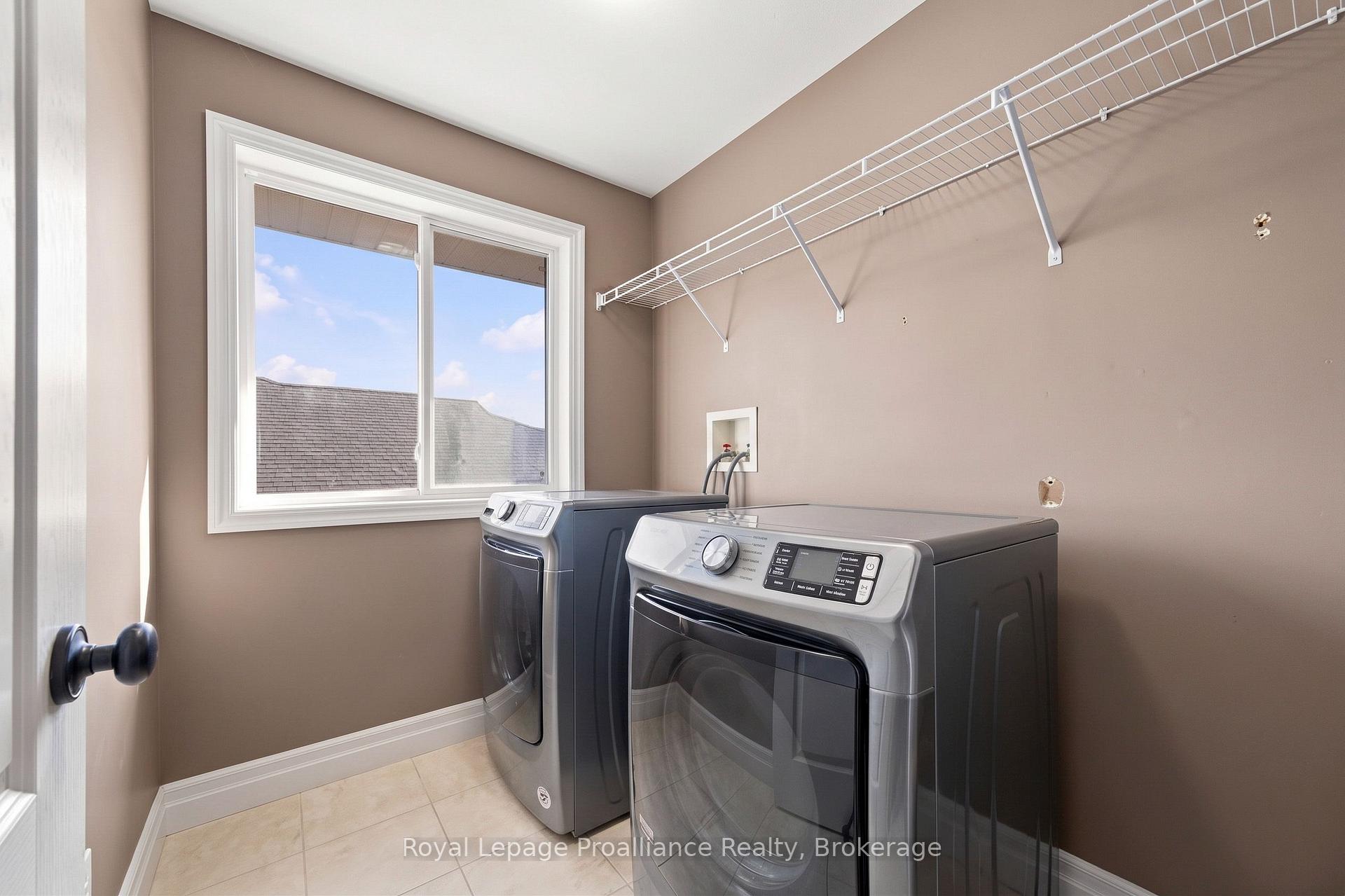 Photo 12 of 56 Cavendish Drive, Belleville, Thurlow Ward — HOMEH