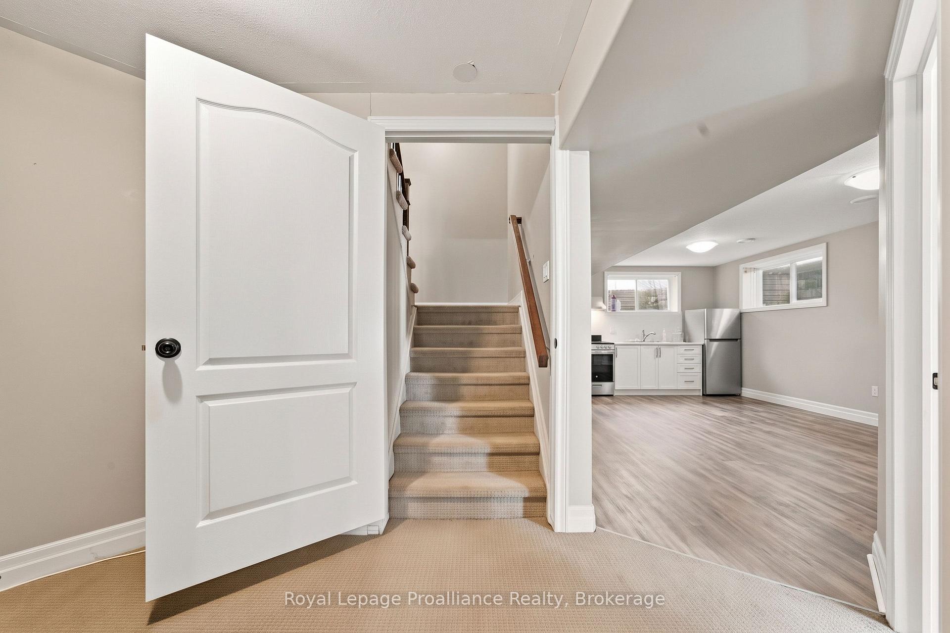 Photo 16 of 56 Cavendish Drive, Belleville, Thurlow Ward — HOMEH