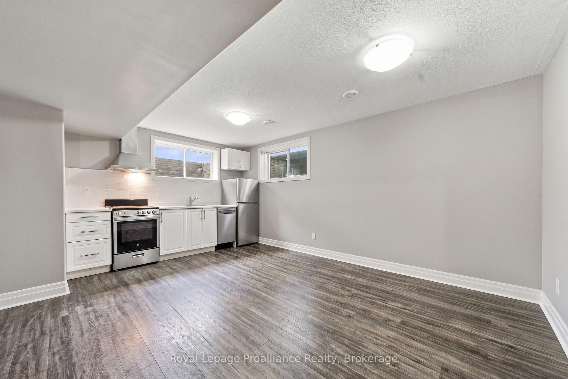 Photo 17 of 56 Cavendish Drive, Belleville, Thurlow Ward — HOMEH