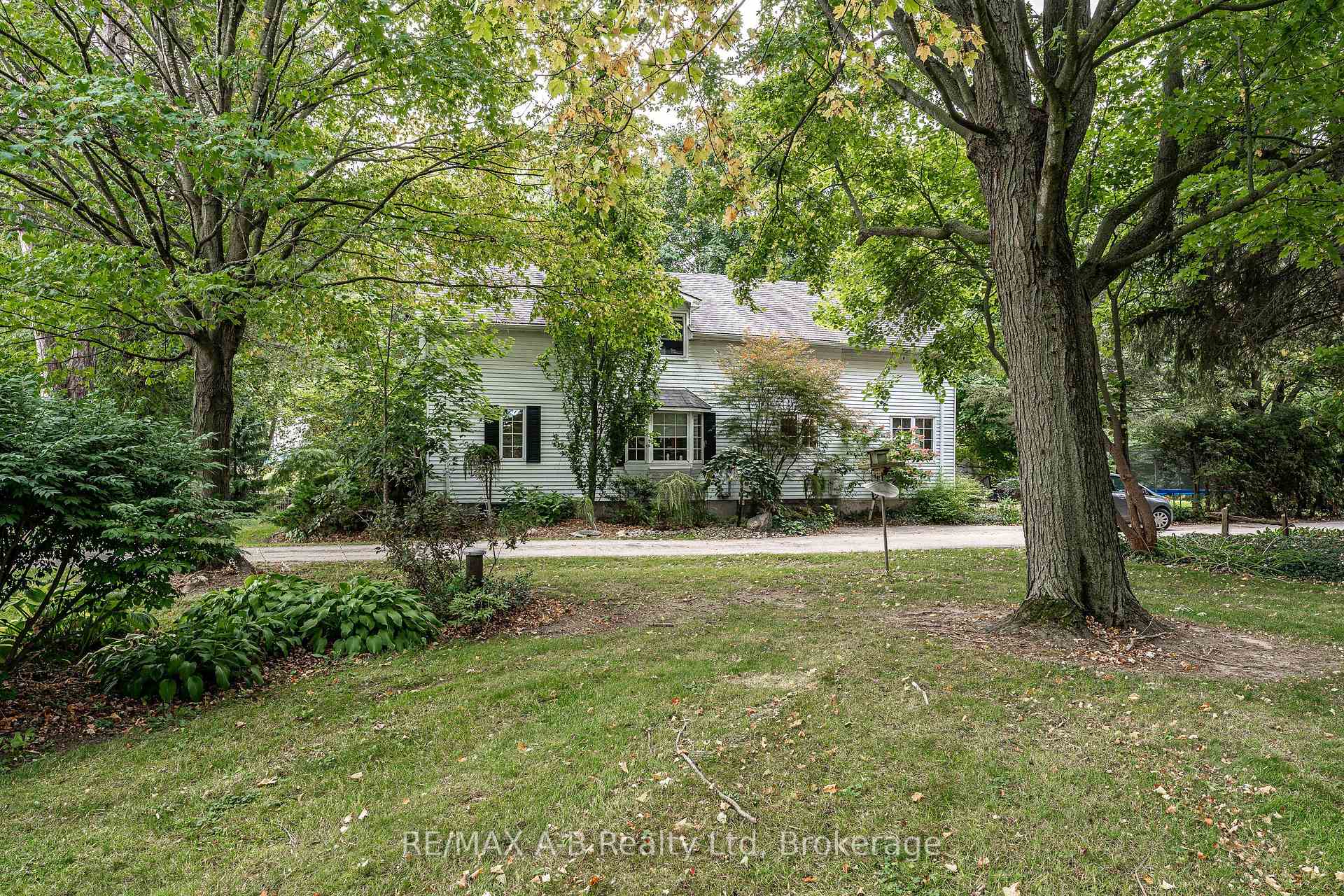 Photo 10 of 4811 Whalen Line, Lucan Biddulph, Prospect Hill — HOMEH