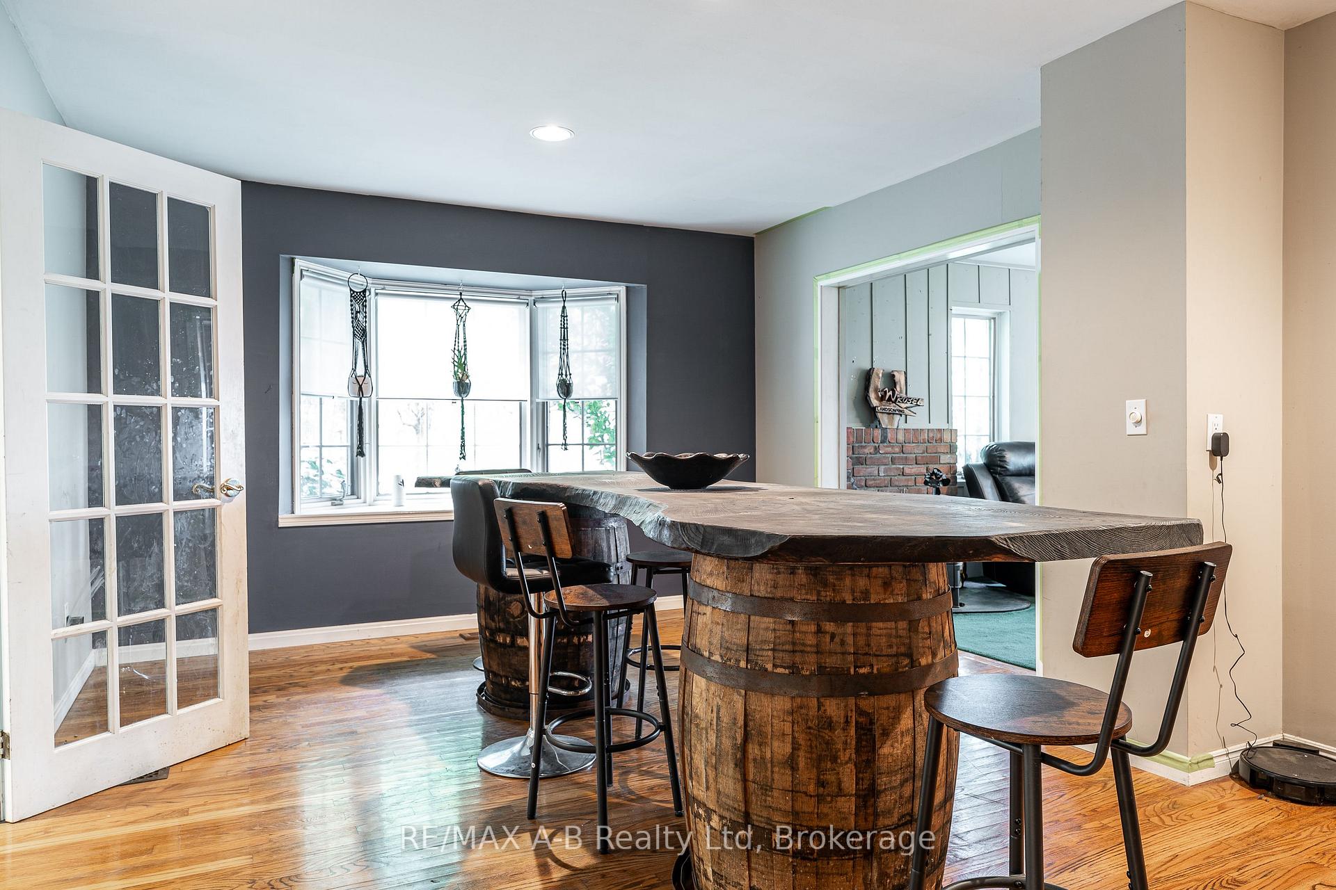 Photo 30 of 4811 Whalen Line, Lucan Biddulph, Prospect Hill — HOMEH