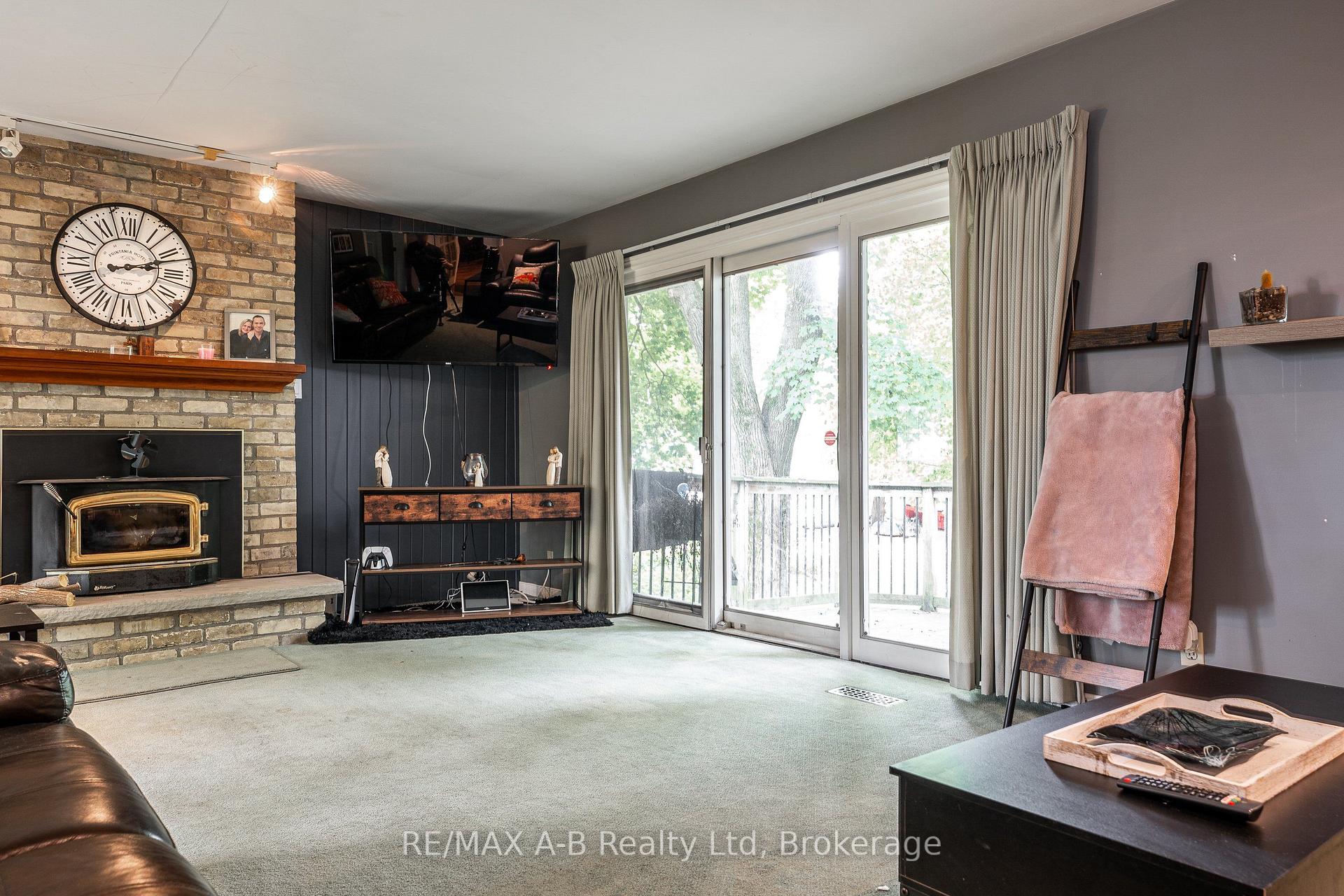 Photo 35 of 4811 Whalen Line, Lucan Biddulph, Prospect Hill — HOMEH
