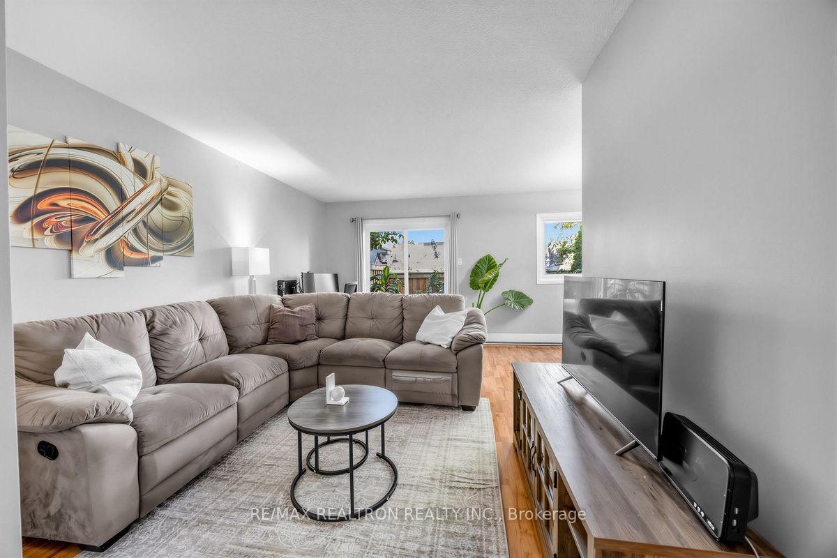 Photo of Unit 10, 5025 Pinedale Avenue