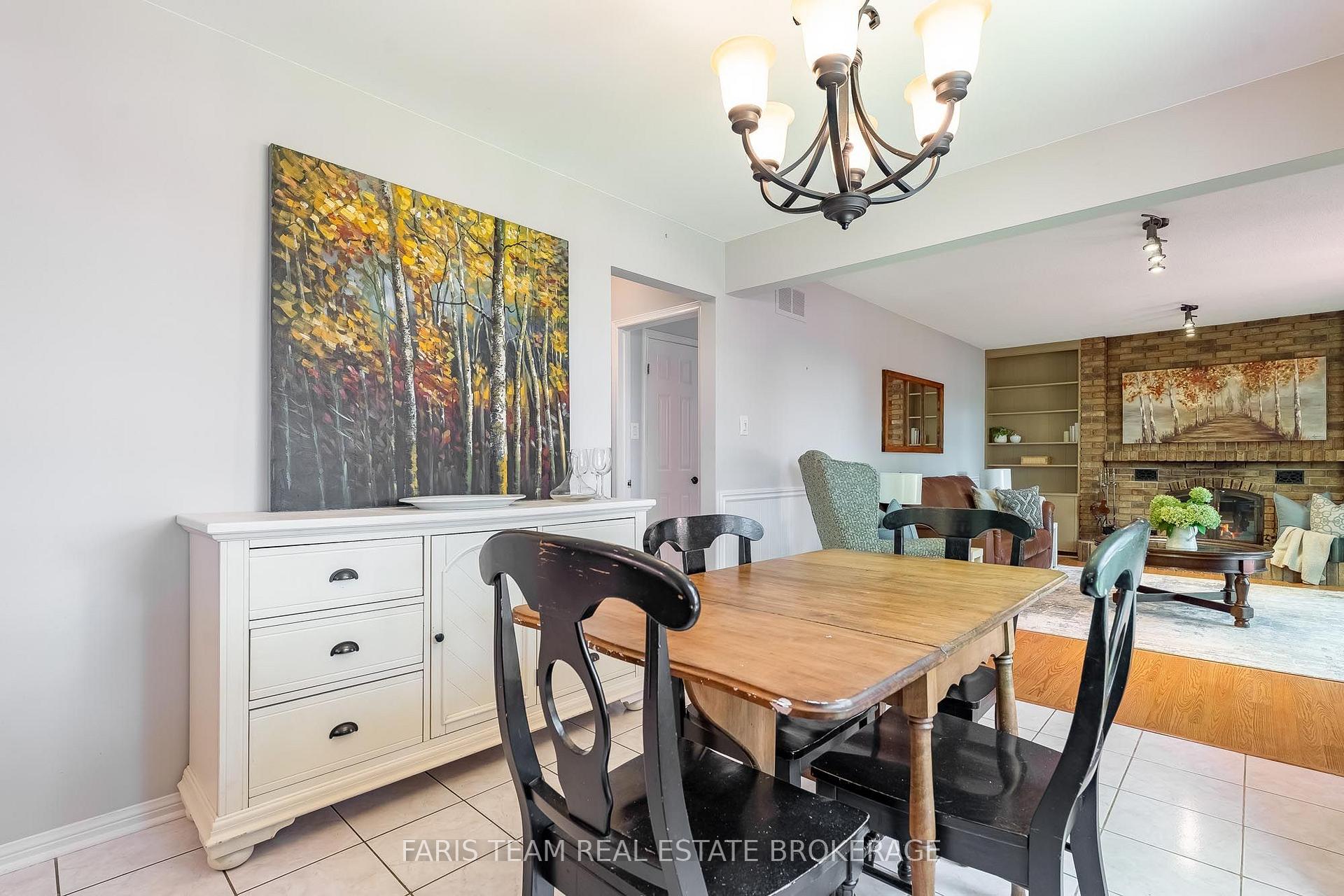 Photo 11 of 1 Susan Place, Barrie, Sunnidale — HOMEH