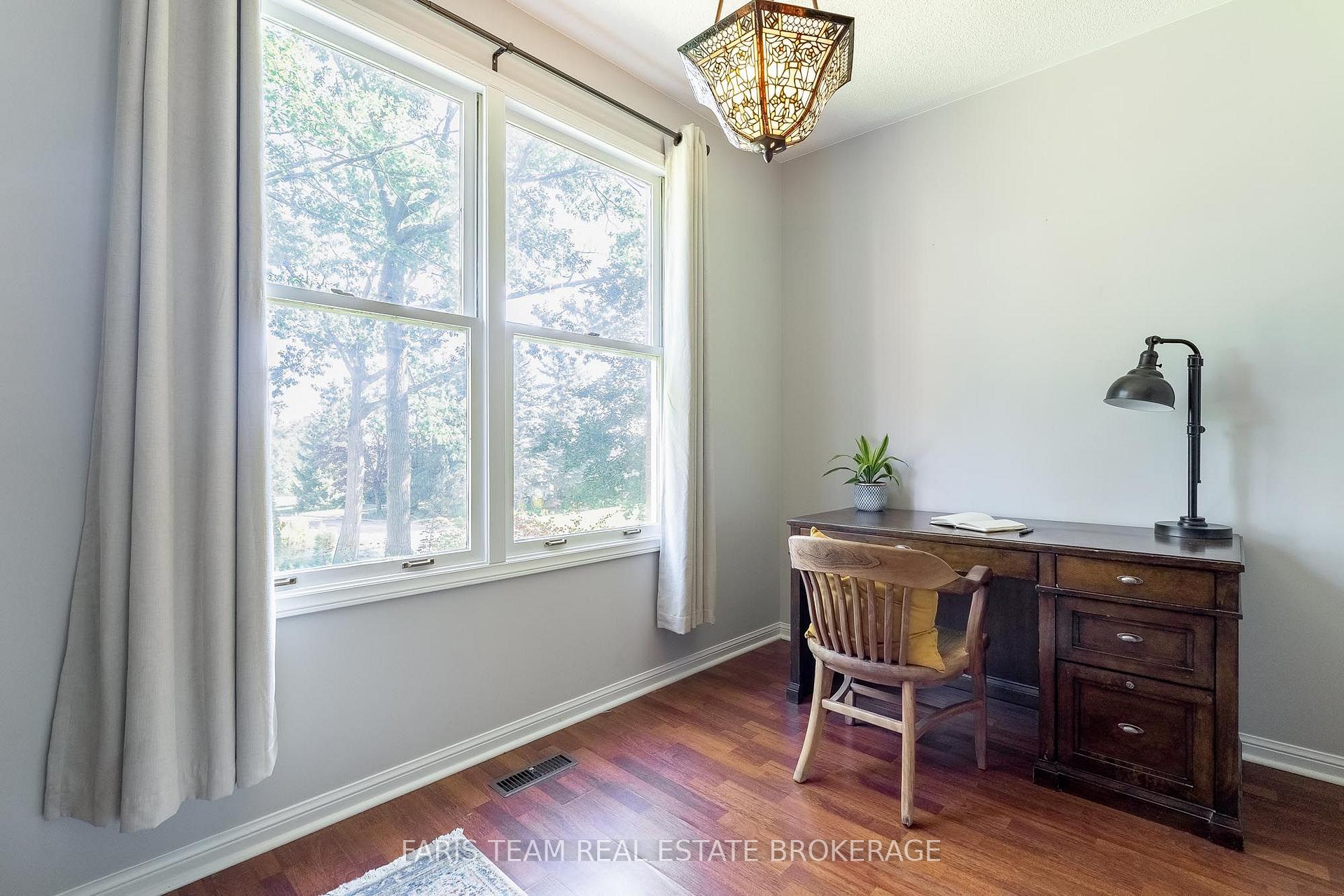 Photo 20 of 1 Susan Place, Barrie, Sunnidale — HOMEH